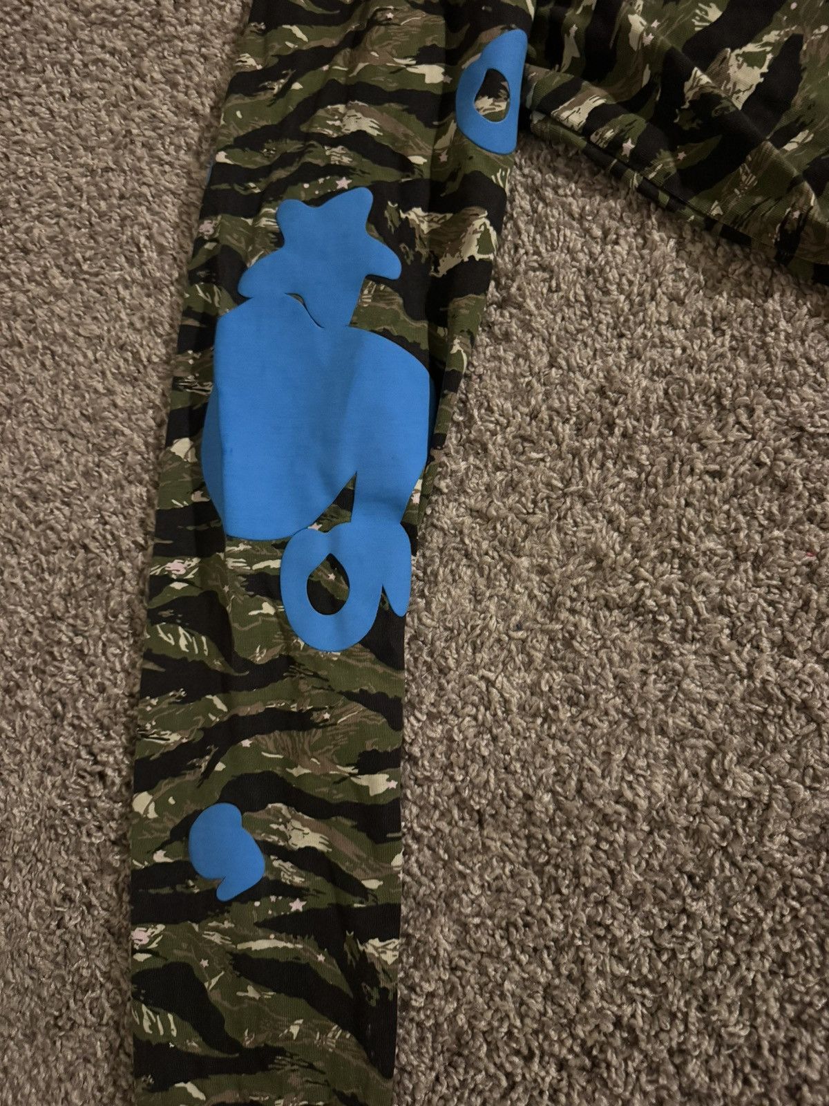 Sp5der Sp5der Beluga Tiger Camo Longsleeve Size US S / EU 44-46 / 1 - 3 Thumbnail