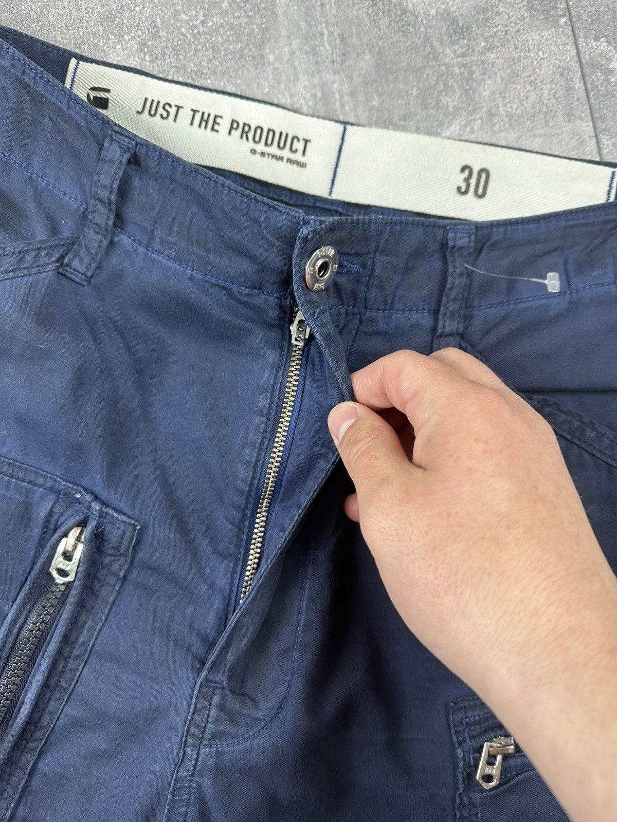 G-Star G Star Raw Japanese Navy Blue Faded Cargo Short Size US 30 / EU 46 - 13 Thumbnail