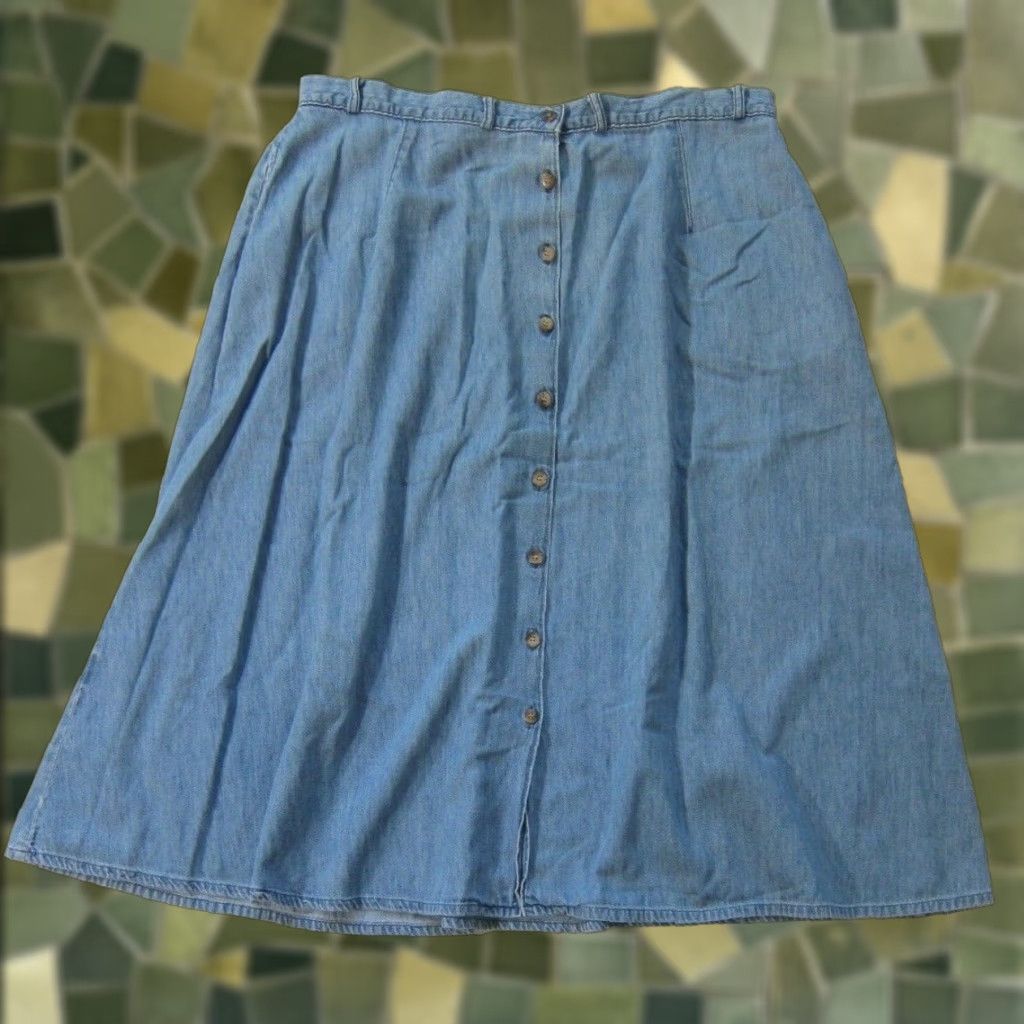 Denime Willowbend Denim 100% Cotton Lightwash Button Down Maxi Pocket Skirt Women 24 Blue Denim Vintage Licensed? Size 42" / US 20 - 1 Thumbnail