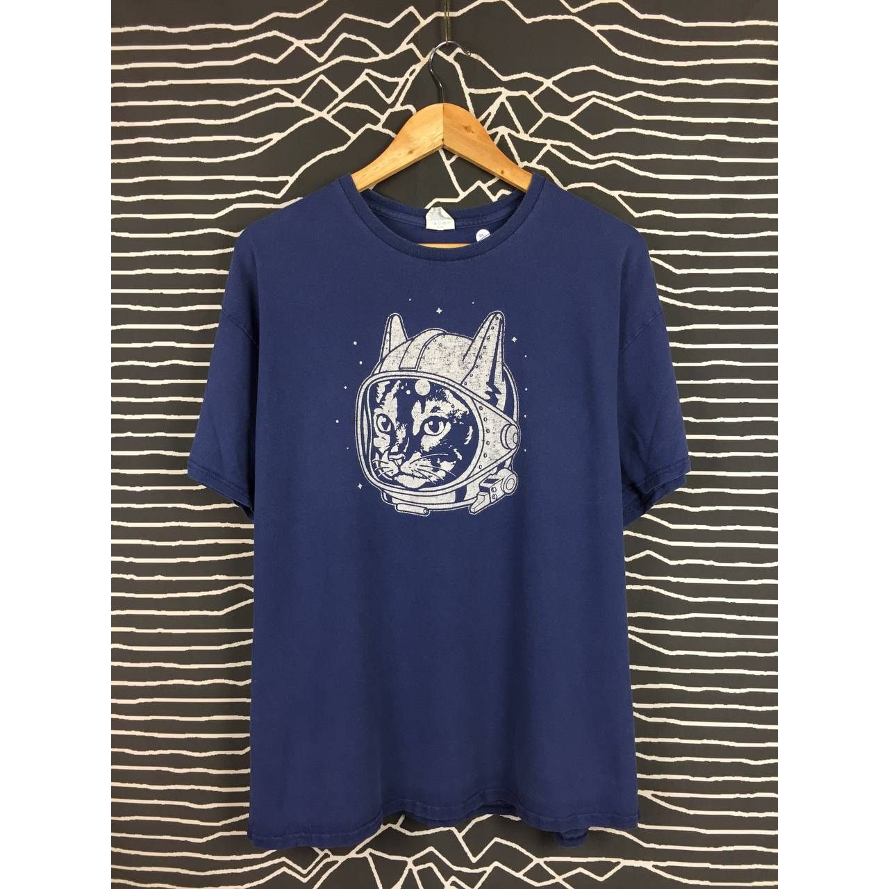 Delta × Vintage Vtg Y2K Space Cat Catstronaut Space Kitty Graphic Tee Size US XL / EU 56 / 4 - 1 Thumbnail