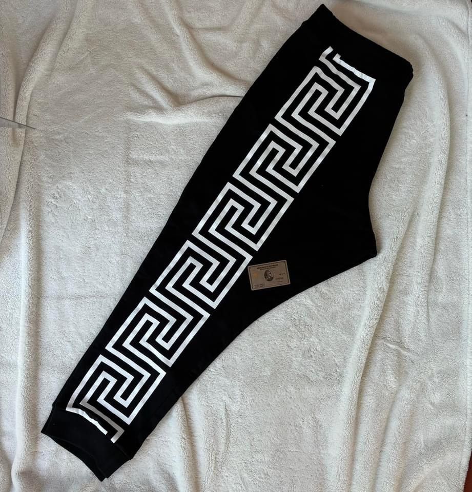 Versace Versace Black/White La Greca Sweatpants Size US 42 / EU 58 - 2 Thumbnail