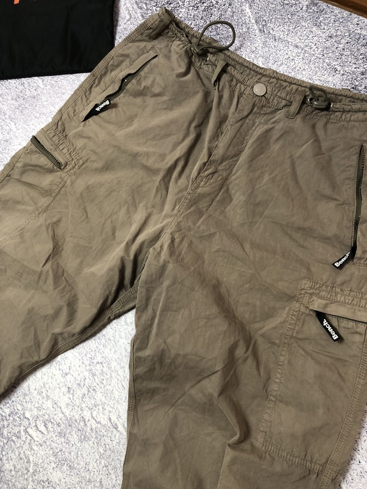 Vintage Vintage cargo pants Bench casual y2k size 34 men’s usa drill Size US 34 / EU 50 - 2 Thumbnail
