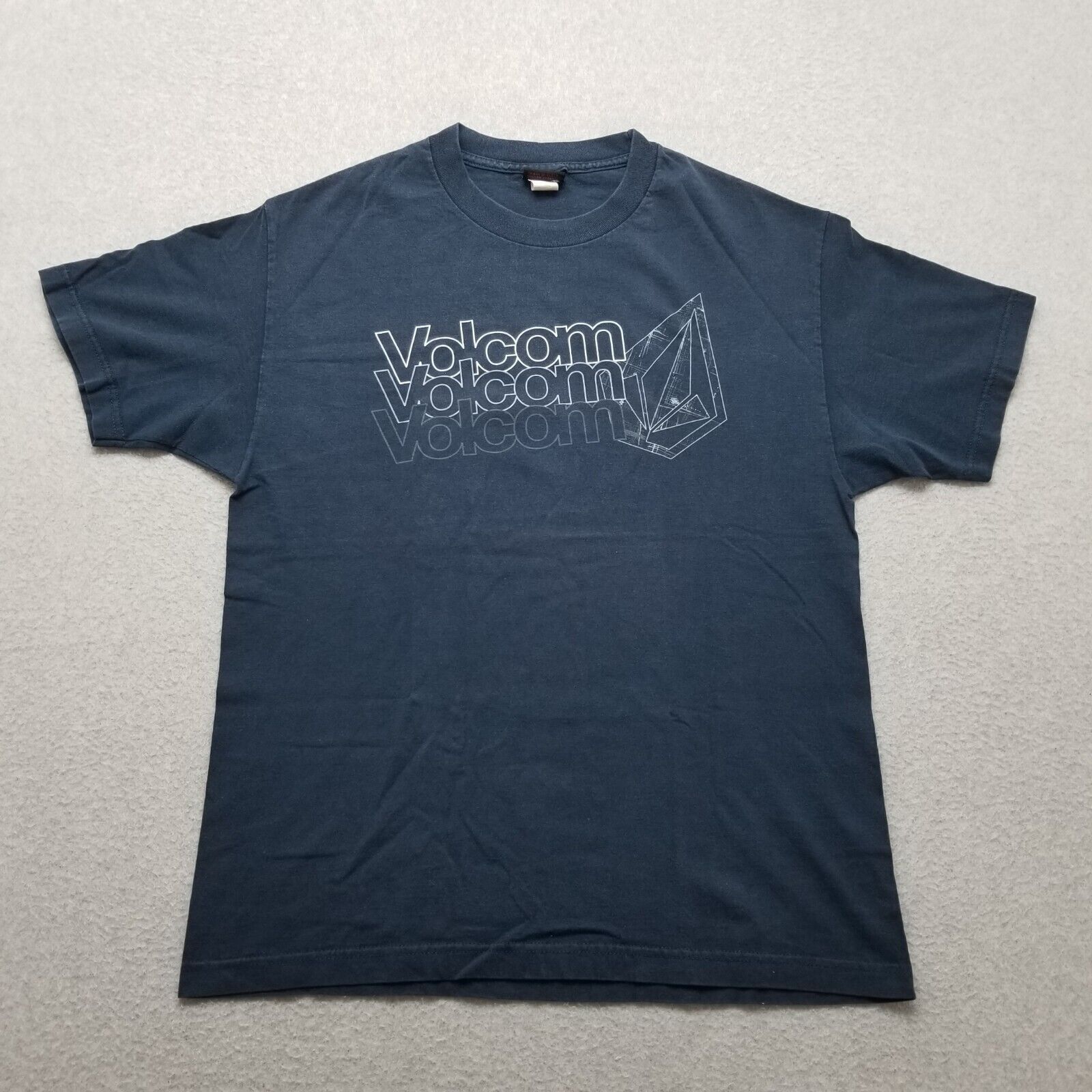 Volcom Volcom Shirt Mens Large Blue Short Sleeve Crew Neck Size US L / EU 52-54 / 3 - 1 Thumbnail