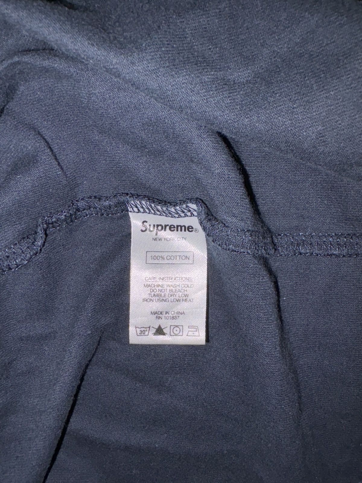 Supreme SUPREME SMALL BOX TEE- WASHED NAVY/ SIZE Large L SS19 Size US L / EU 52-54 / 3 - 3 Thumbnail