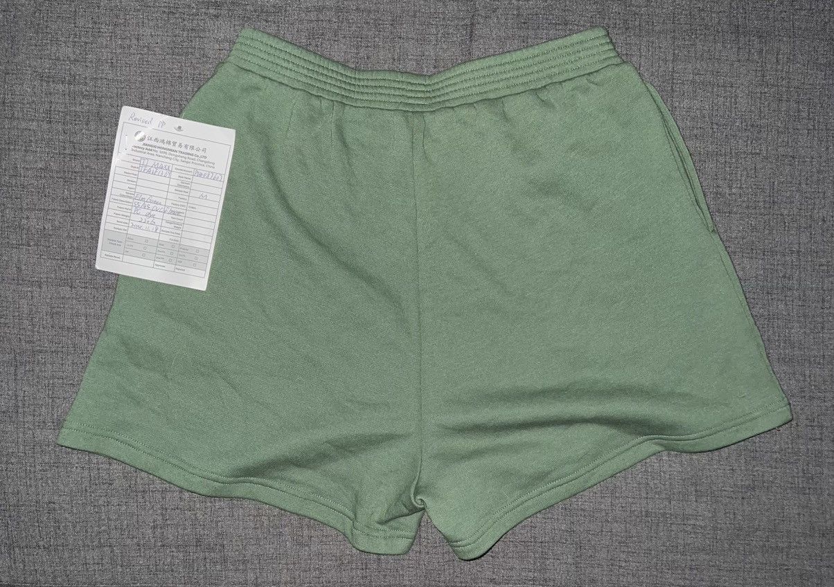 Other Snoopy Gold Pot Shorts Size US 31 - 2 Thumbnail