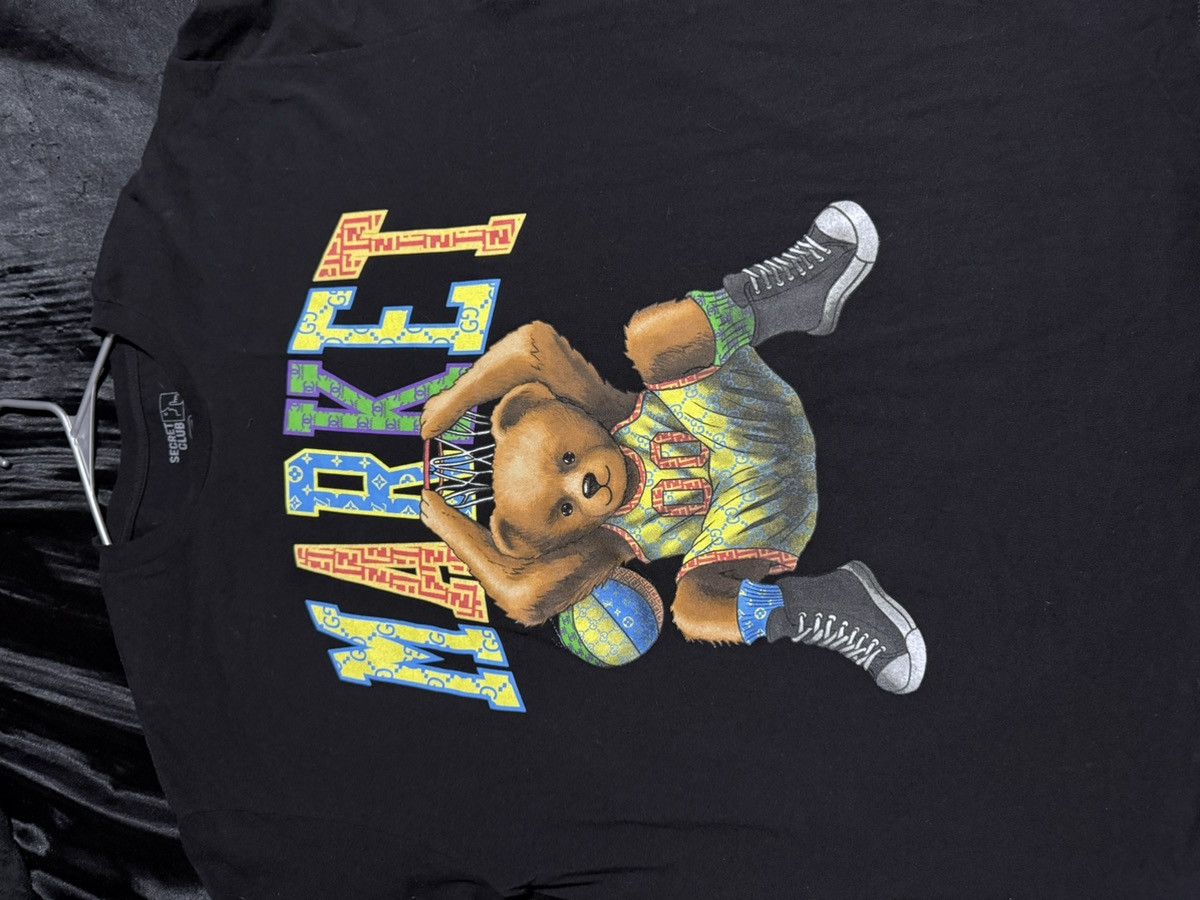 Market Market secret club dunking bear tee Size US XXL / EU 58 / 5 - 1 Thumbnail