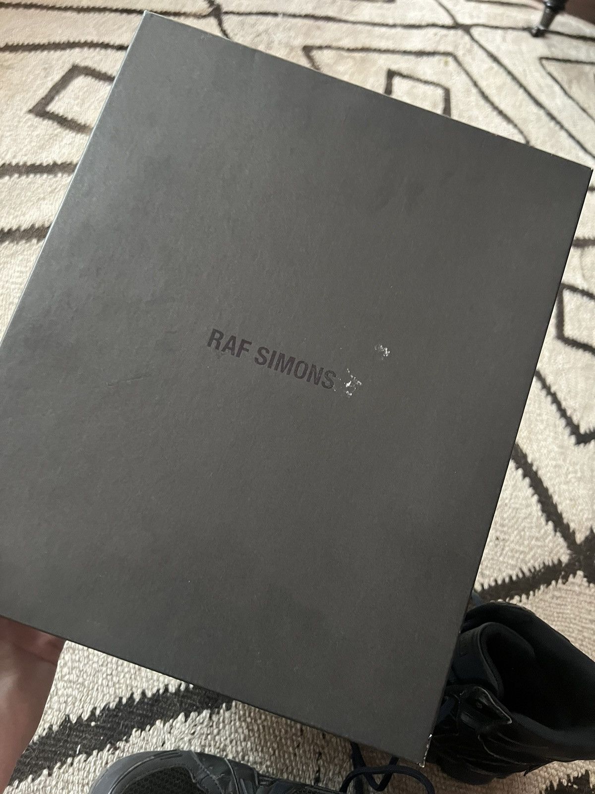Raf Simons Raf Simons ASICS 2012 high top running sneaker Size US 11 / EU 44 - 8 Thumbnail