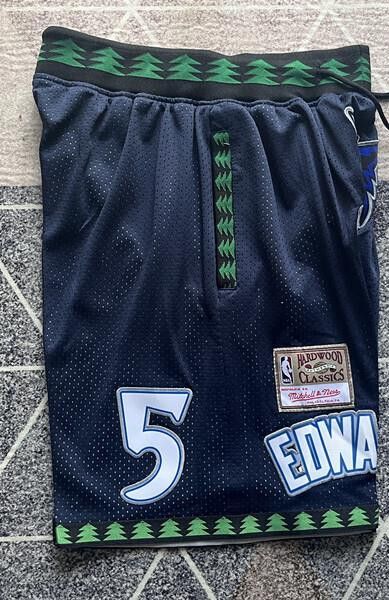 NBA XL Timberwolves Short 5 Edwards Short Nba Pocket Short Size US 36 / EU 52 - 3 Thumbnail