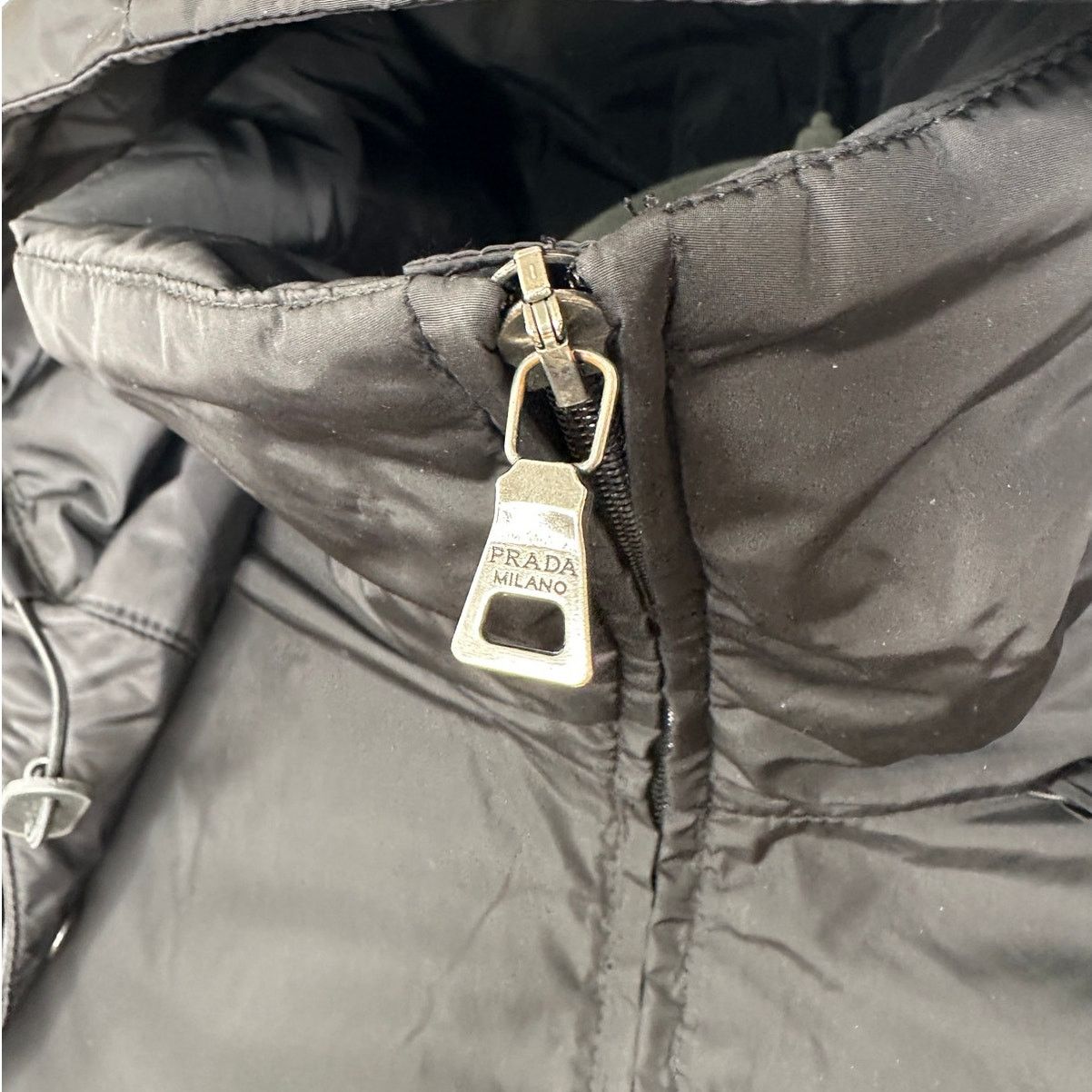 Prada Prada Black Polyester Hooded Long Line Rain Jacket 42 / L Size US L / EU 52-54 / 3 - 5 Thumbnail