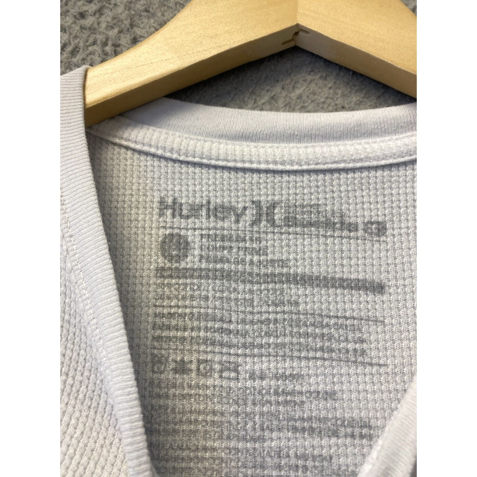 Hurley Hurley Long Sleeve Thermal T-Shirt Men’s Size M White Regular Fit Classic Clothing Size US M / EU 48-50 / 2 - 3 Thumbnail