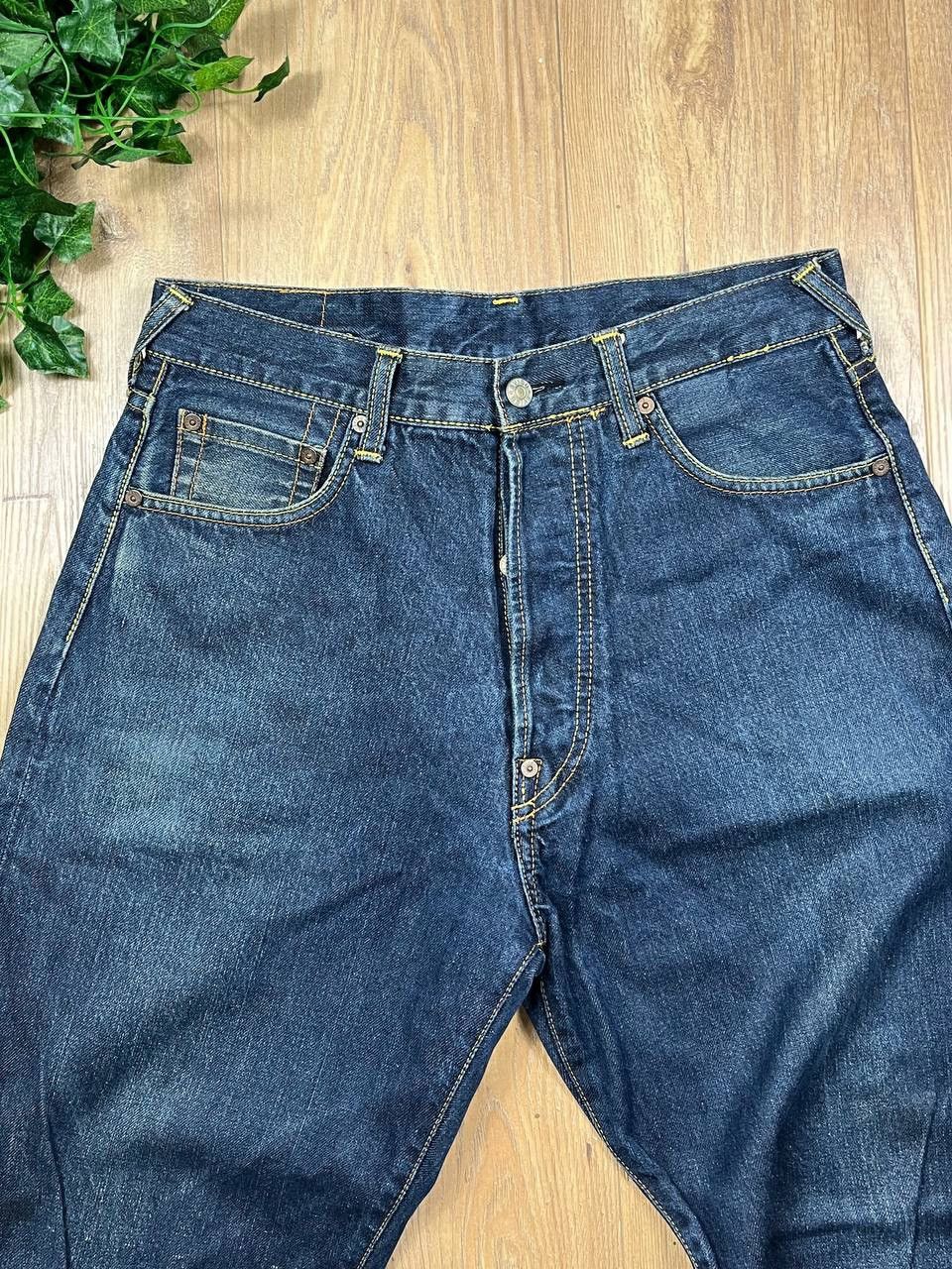 Evisu 00’s EVISU LOT 0002 POCKET LOGO WHITE DAICOCK BAGGY DENIM Size US 30 / EU 46 - 8 Thumbnail