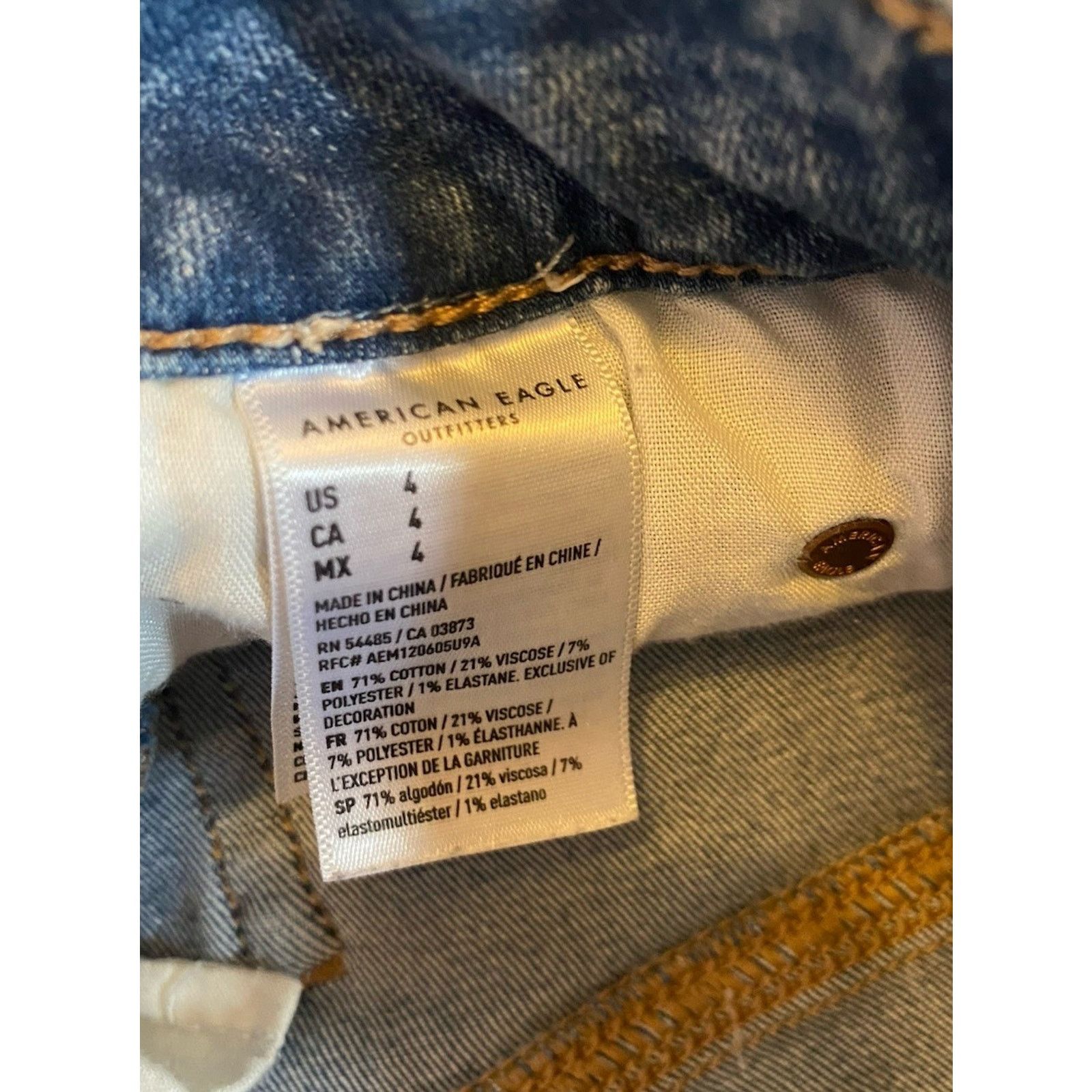 Next Level America Eagle Denim Distressed Stretch Jean Shorts Women’s 4 Size 27" / US 4 / IT 40 - 4 Thumbnail