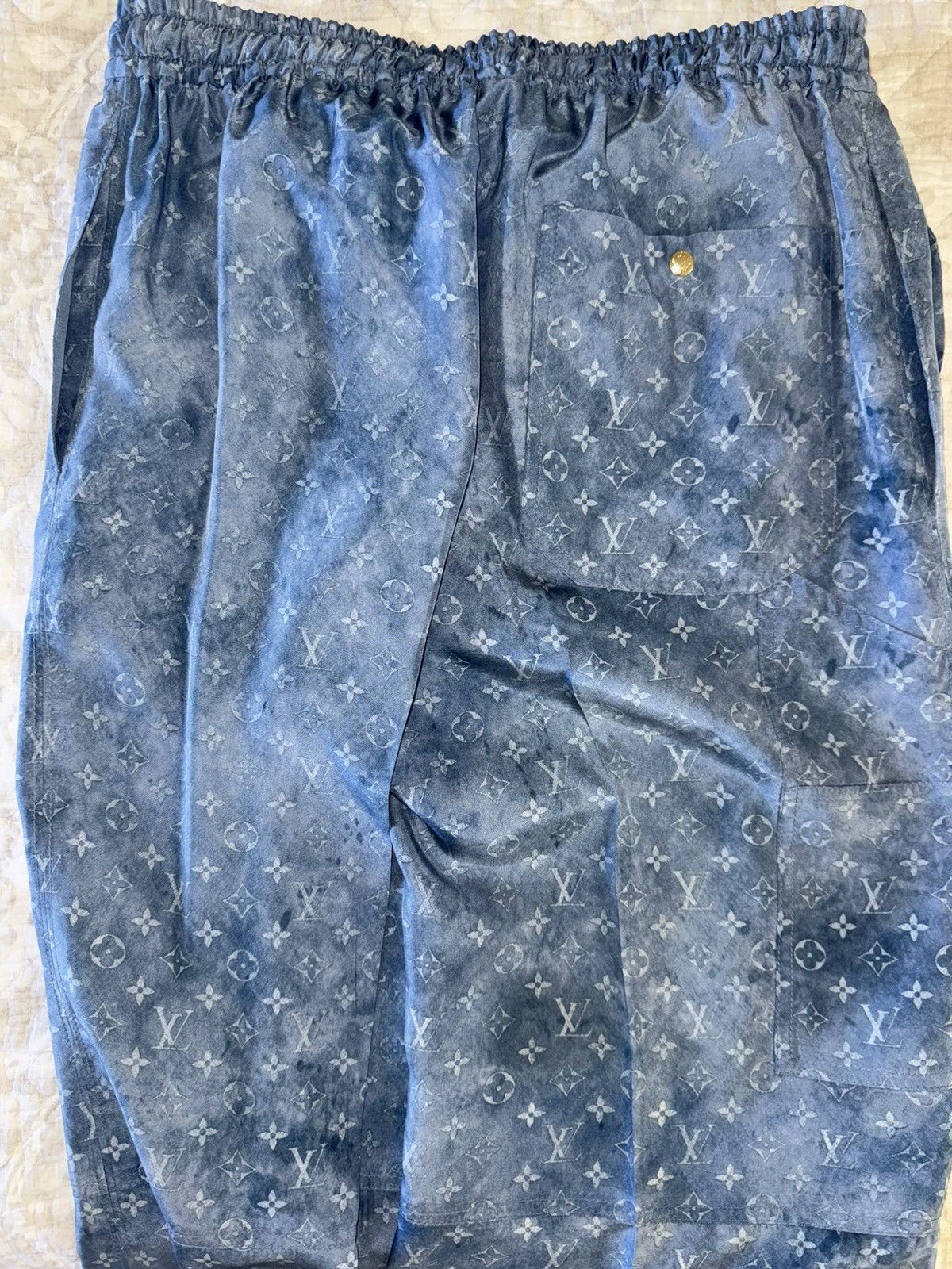 Louis Vuitton Louis Vuitton SS21 Washed Silk Monogram, IT38 Size 26" / US 2 / IT 38 - 9 Thumbnail