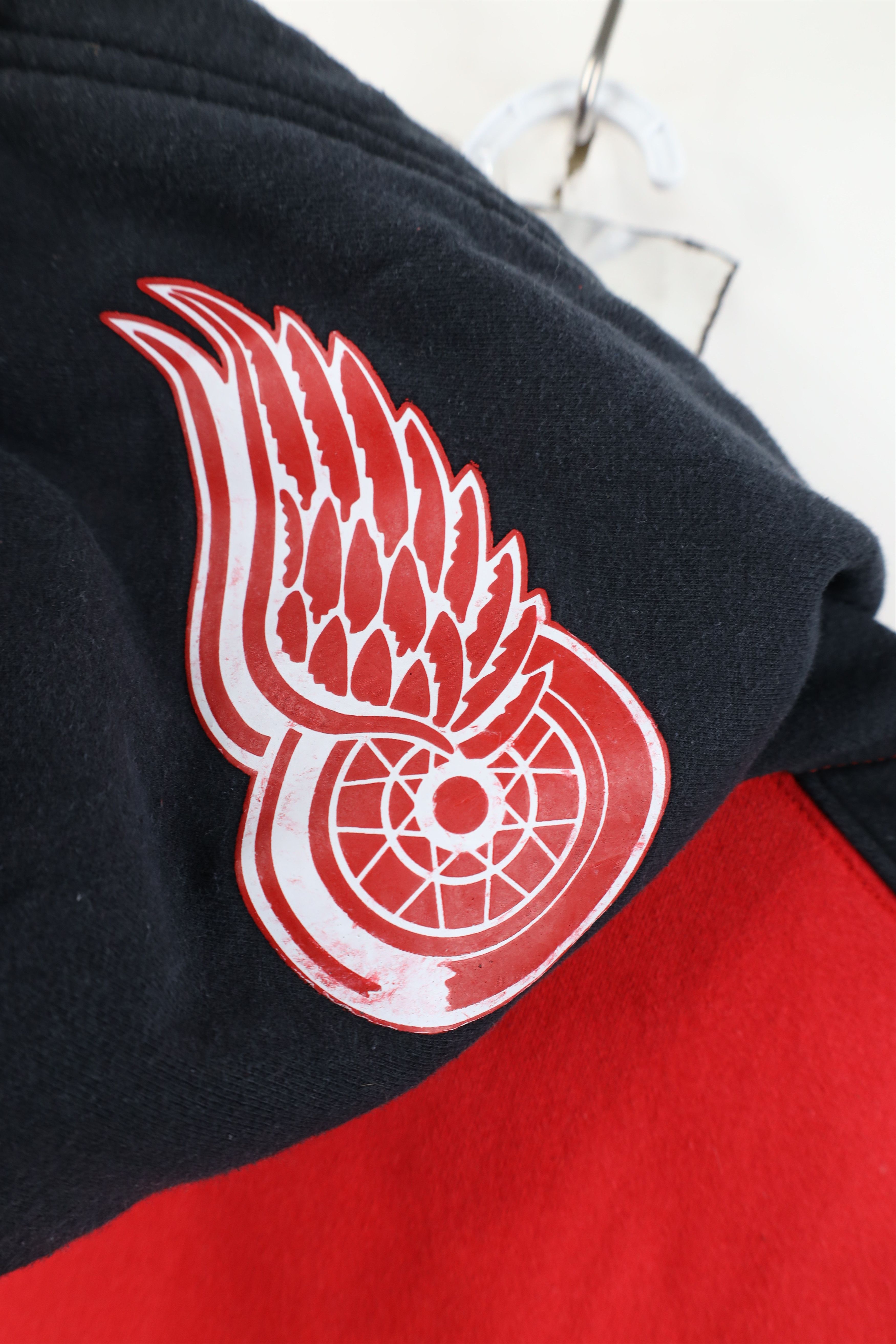 Reebok Vintage Reebok Spell Out Detroit Red Wings Hockey Hoodie Red Size US M / EU 48-50 / 2 - 11 Thumbnail