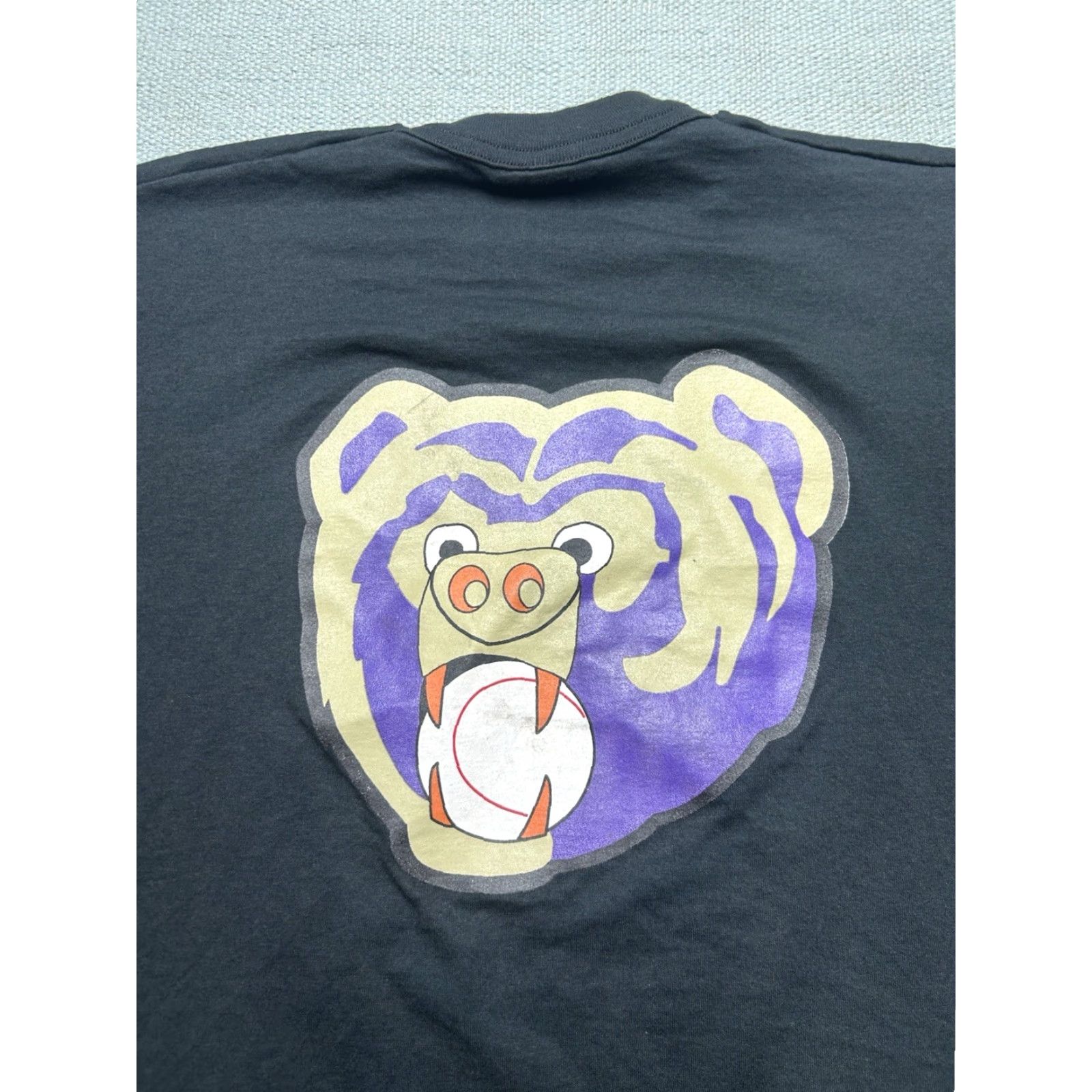 Fruit Of The Loom VINTAGE 90s UCA Bears University Central Arkansas logo Graphic T-Shirt Size US XL / EU 56 / 4 - 2 Thumbnail