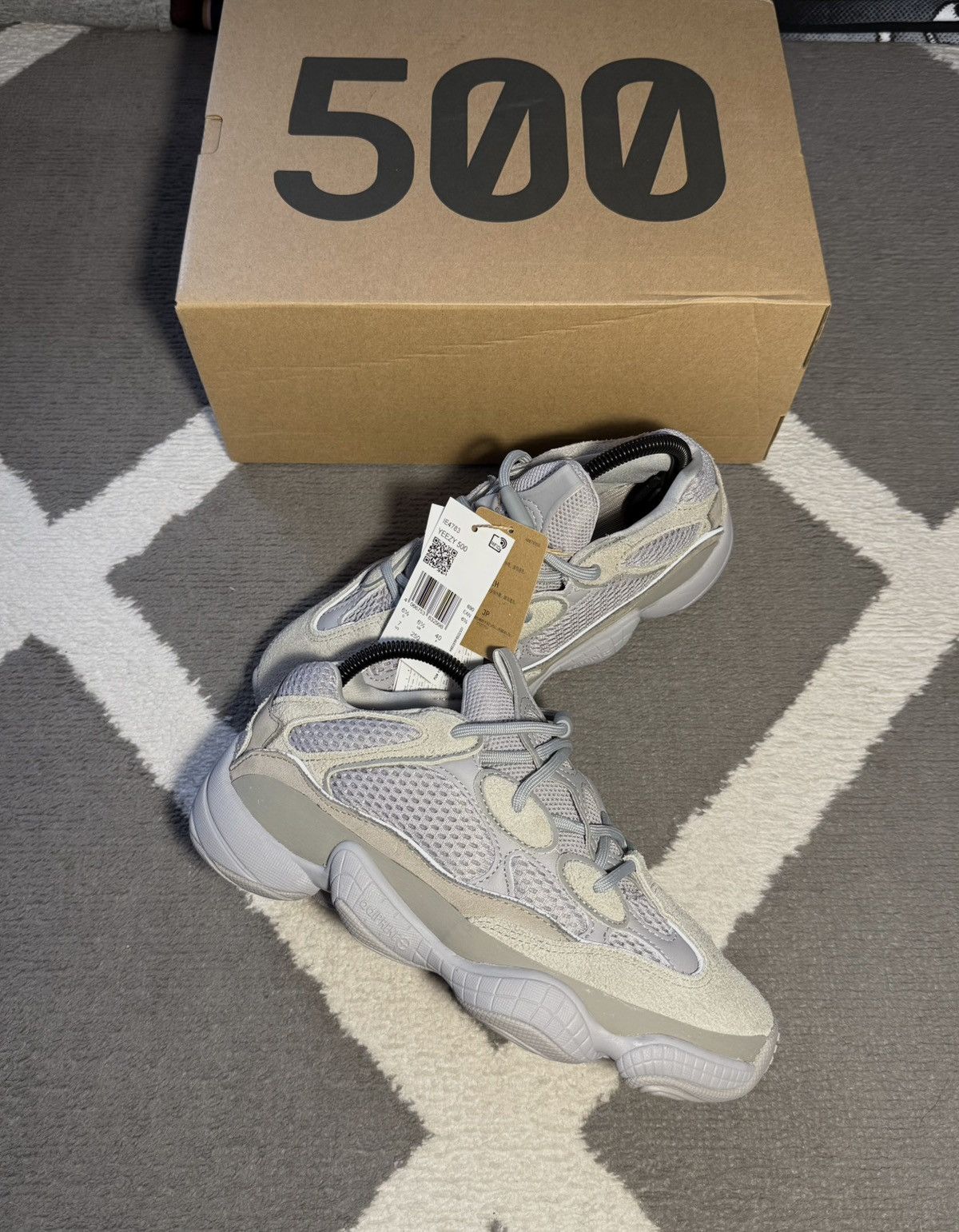Adidas × Kanye West × Yeezy Adidas Yeezy 500 Stone Salt Sneakers IE4783 BNWT 7 US Size US 7 / EU 40 - 2 Thumbnail