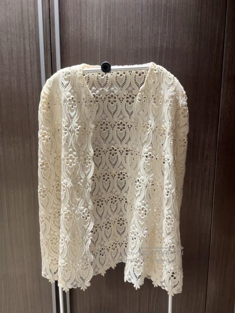 Valentino Valentino Off-white cape dress two-piece dress Size M / US 6-8 / IT 42-44 - 6 Thumbnail