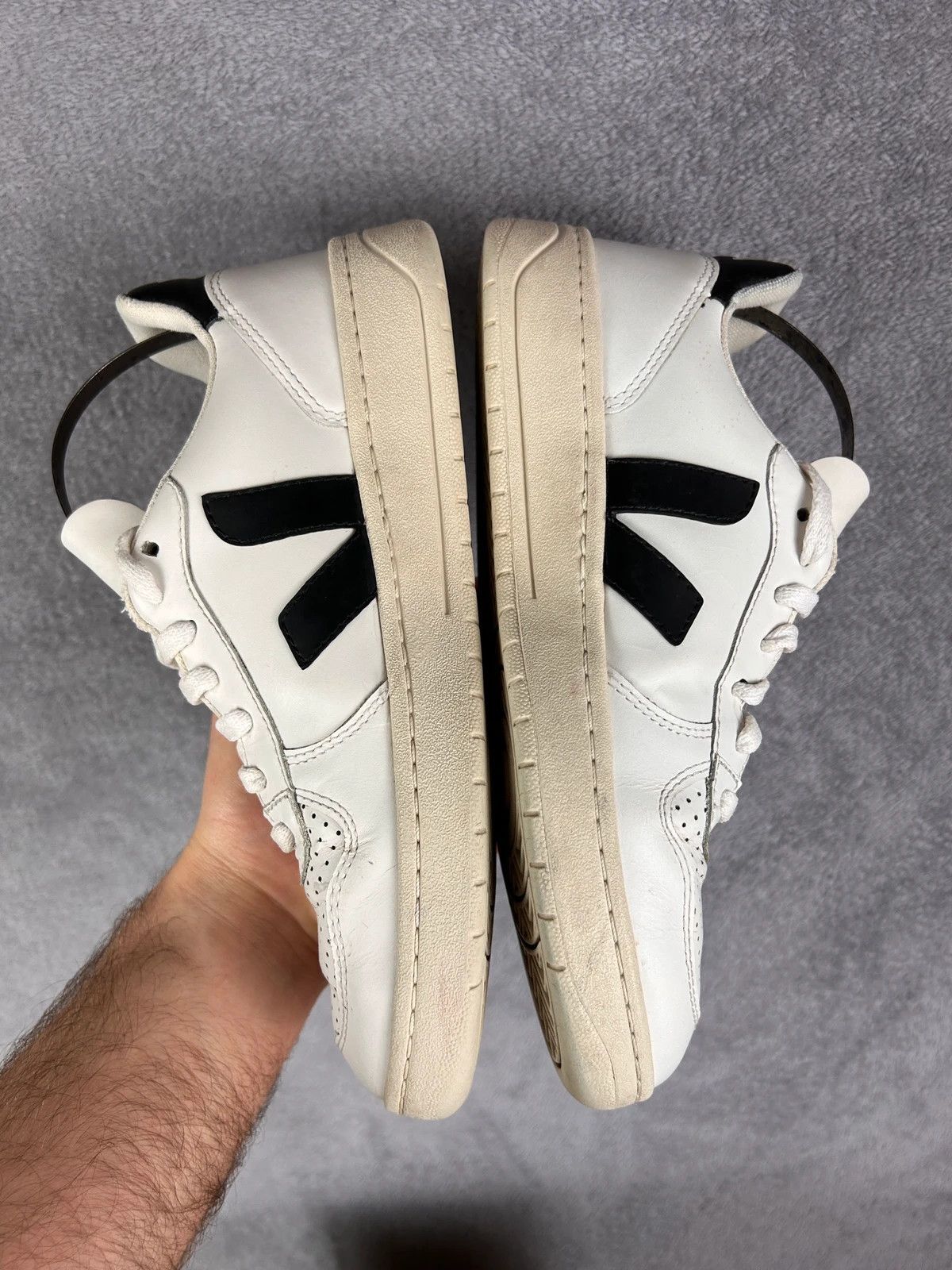 Designer × Veja Wata Veja leather white black sneakers Size US 7 / IT 37 - 7 Thumbnail