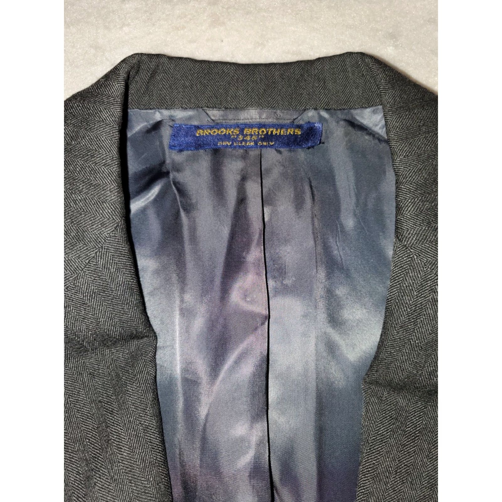 Brooks Brothers VINTAGE Brooks Brothers Signature 346 Wool Blend Suit Jacket Mens 40 Reg Gray Jacket Single-Breasted Two-Button 40 Mens Cool? Size 40R - 3 Thumbnail