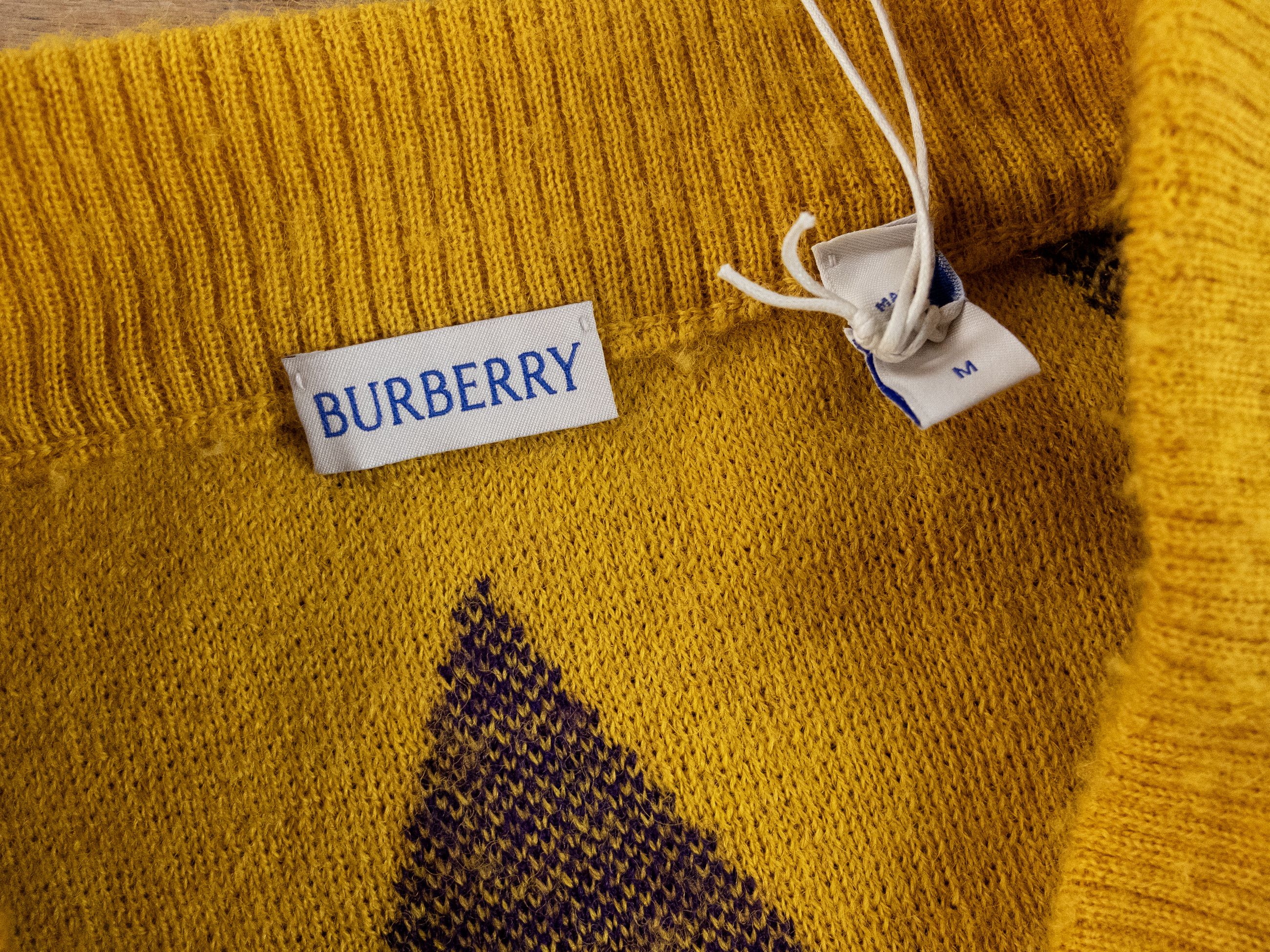 Burberry BURBERRY yellow purple argyle knit wool skirt Daniel Lee Size 30" / US 8 / IT 44 - 10 Thumbnail
