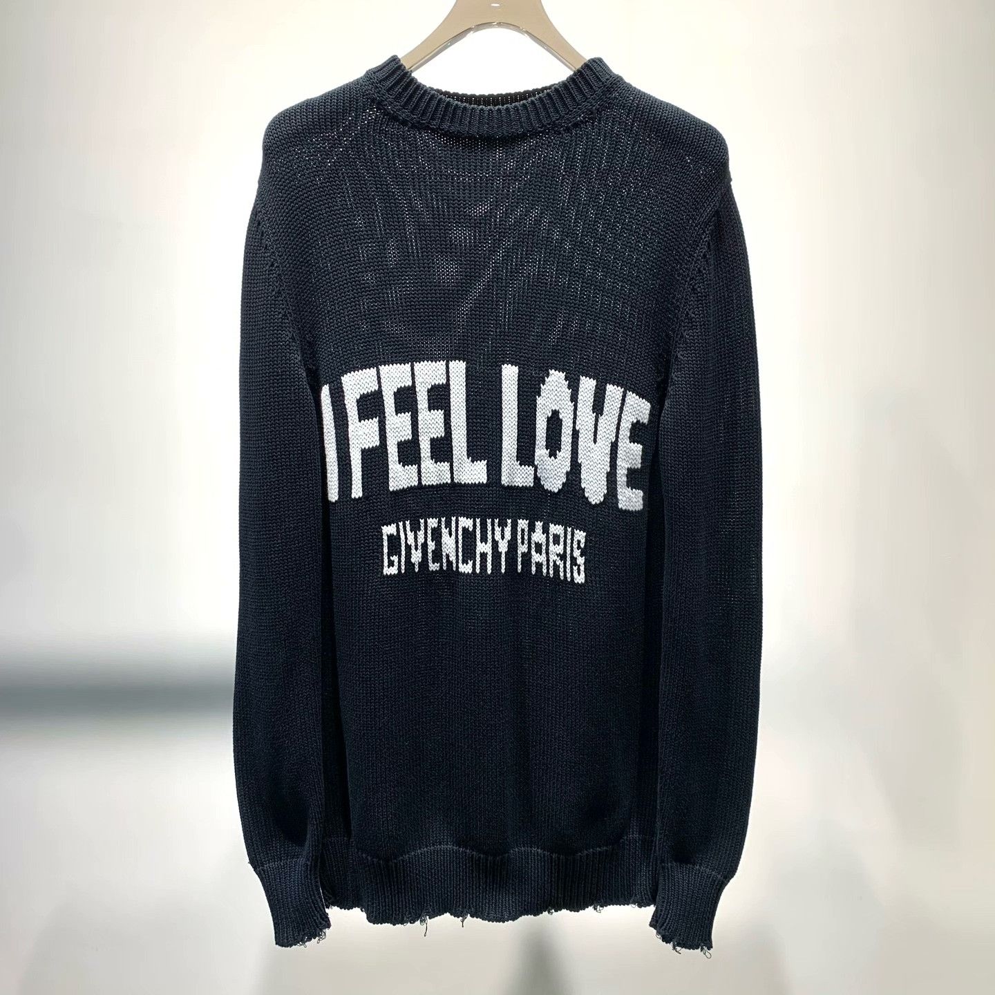 Givenchy Givenchy Knit Black Sweater S Men Size US S / EU 44-46 / 1 - 1 Thumbnail