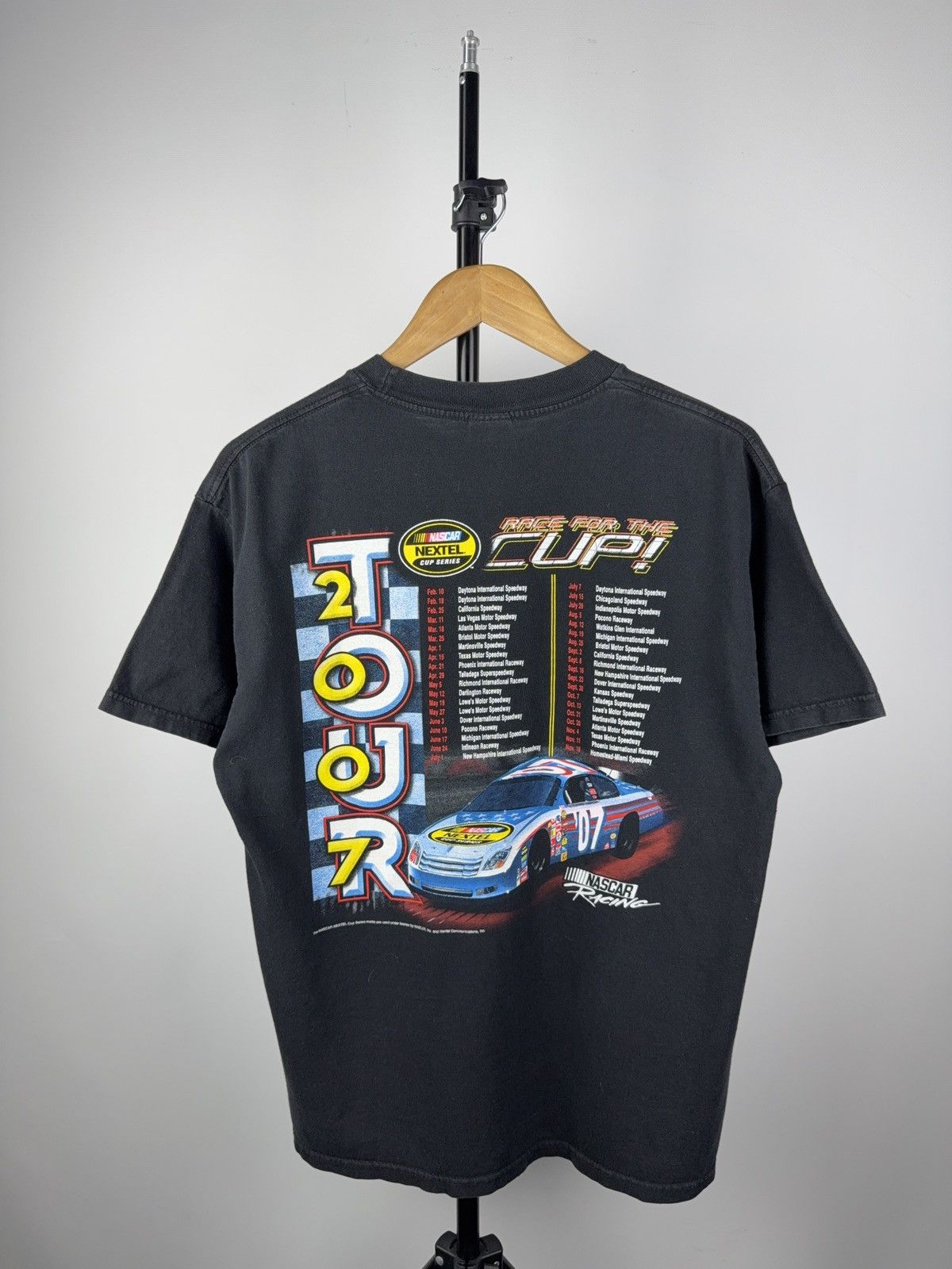 NASCAR × Vintage Vintage 2007 NASCAR Nextel Cup Series Racing Tour Tee Shirt Size US L / EU 52-54 / 3 - 1 Thumbnail