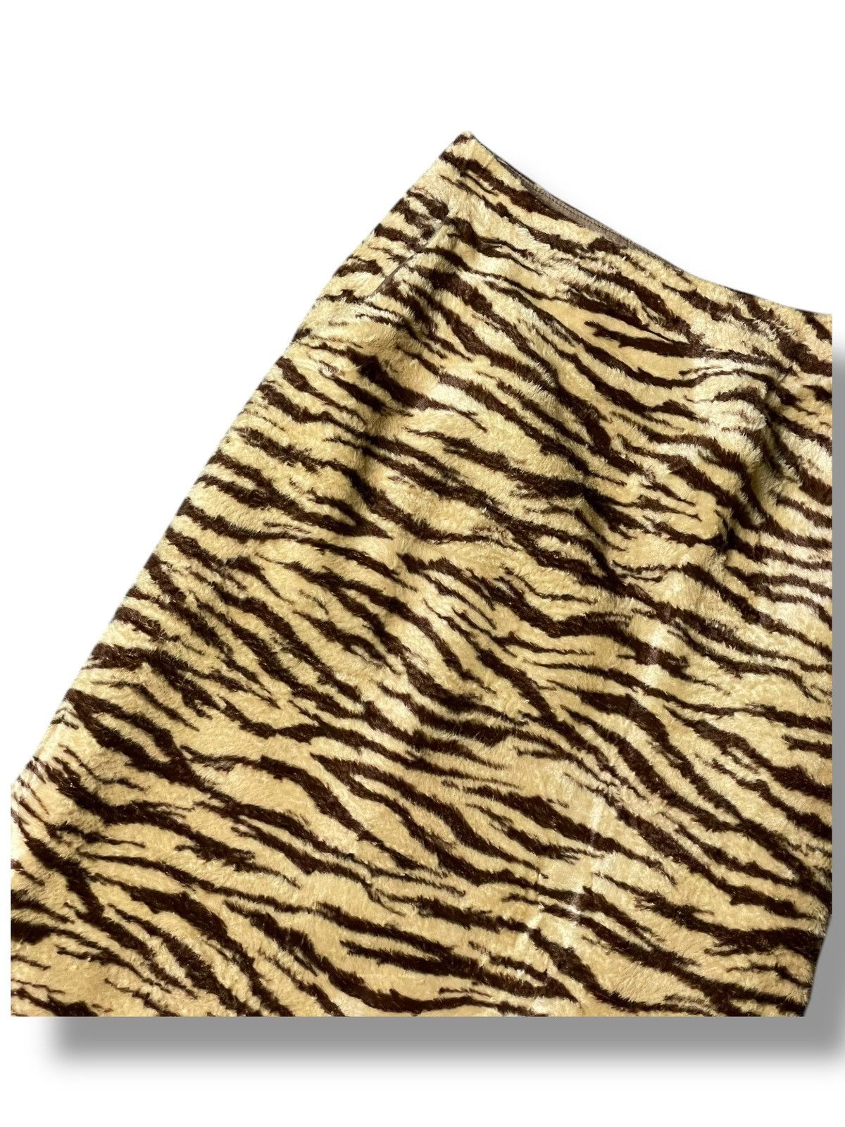 Japanese Brand × Vintage MIRACLE WOMAN Tiger Printed Skirt (93) Size 24" / US 00 / IT 34 - 2 Thumbnail