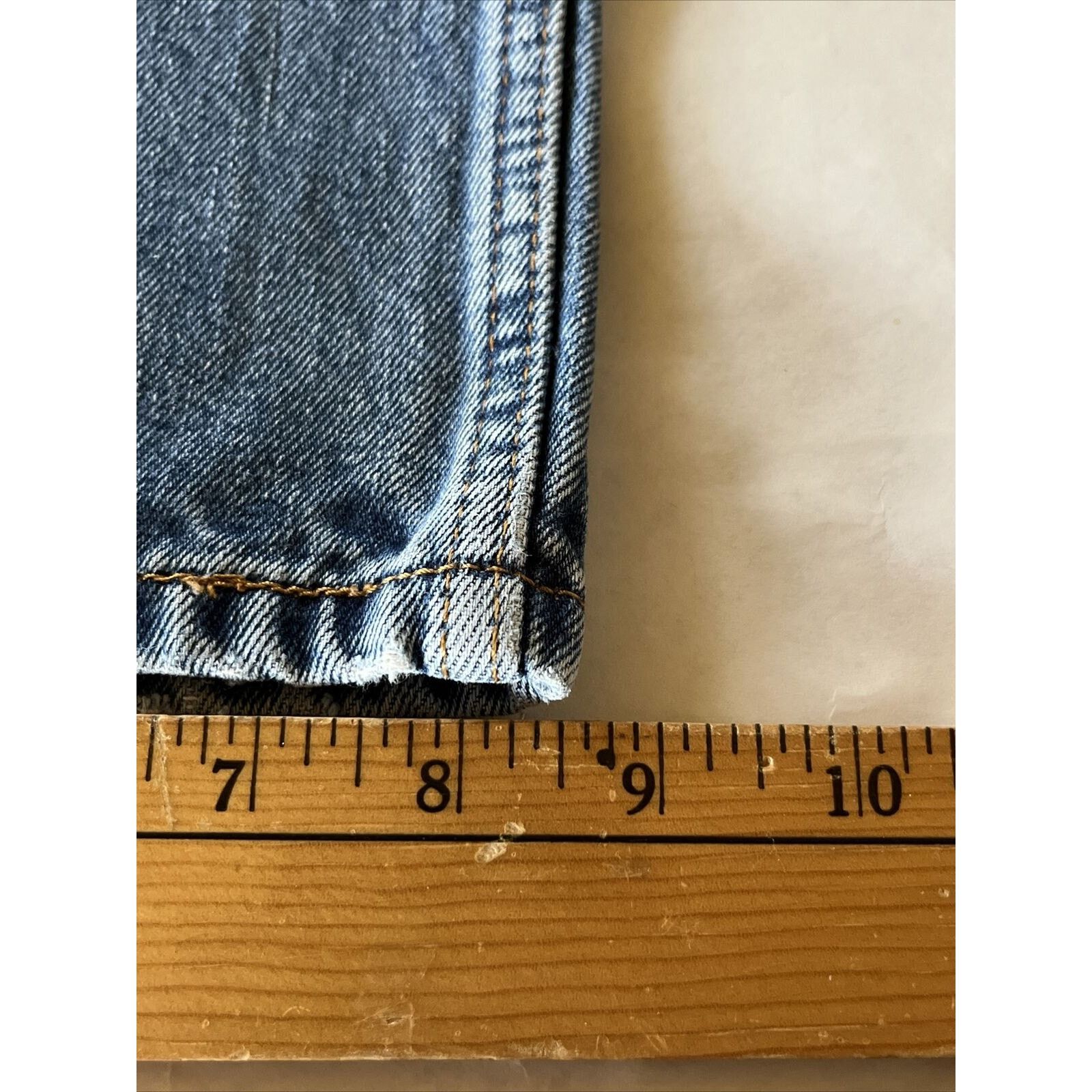Levi's Levis 505 Jeans Mens 38x32 Denim 100% Cotton Blue Y2k EUC Size US 38 / EU 54 - 9 Thumbnail