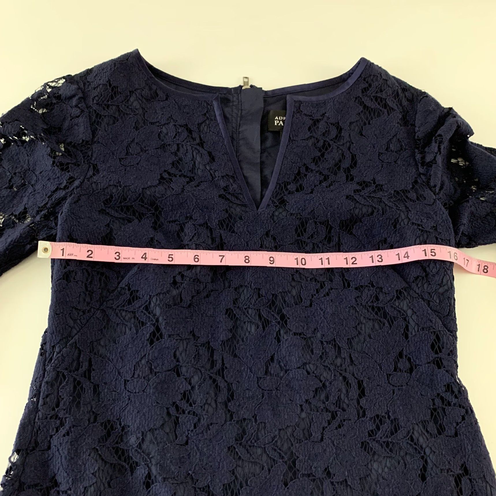 Adrianna Papell Adrianna Papell Lace 3/4 Sleeve Back Zip Dress Women's Size 2 Navy Blue Shirt Dress Womens 2 Navy Blue Size XS / US 0-2 / IT 36-38 - 4 Thumbnail