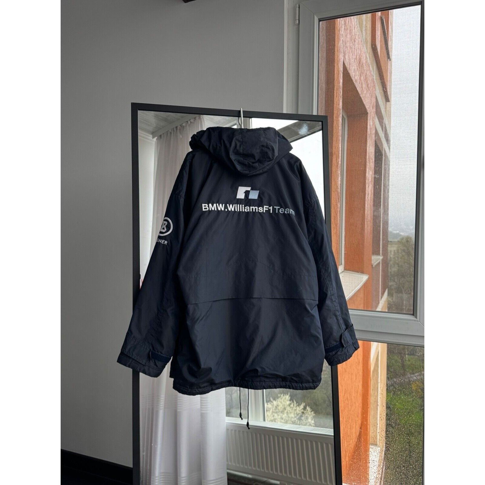 Bogner Bogner BMW Williams F1 Racing Jacket Vintage Size US XL / EU 56 / 4 - 3 Thumbnail