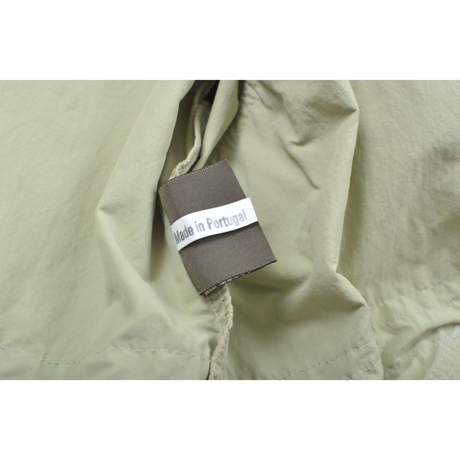 Vintage Fjällräven Jacket Vintage Green Size S Mens Outdoor Wear Windbreaker Front Pocket Clothing Size US S / EU 44-46 / 1 - 6 Thumbnail