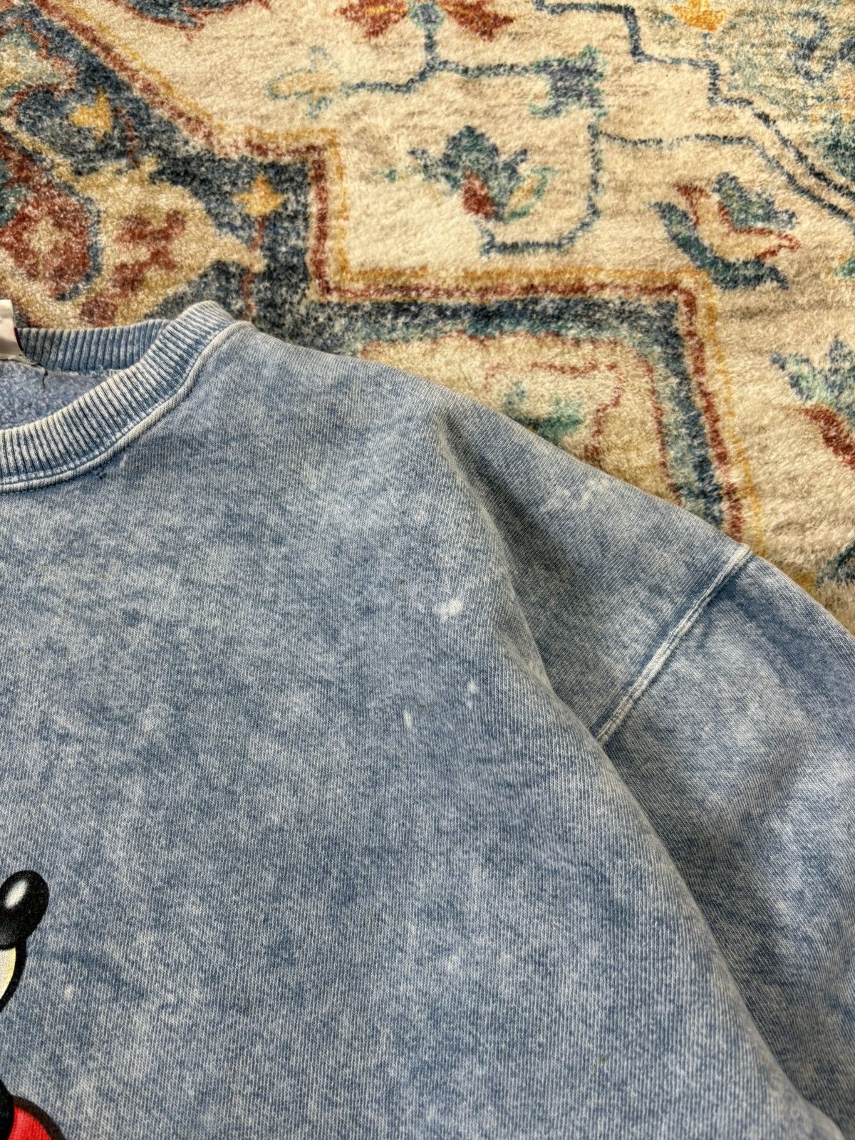 Disney Vintage Disneyland Mickey Mouse Acid Wash Crewneck Size XL Size US XL / EU 56 / 4 - 7 Thumbnail
