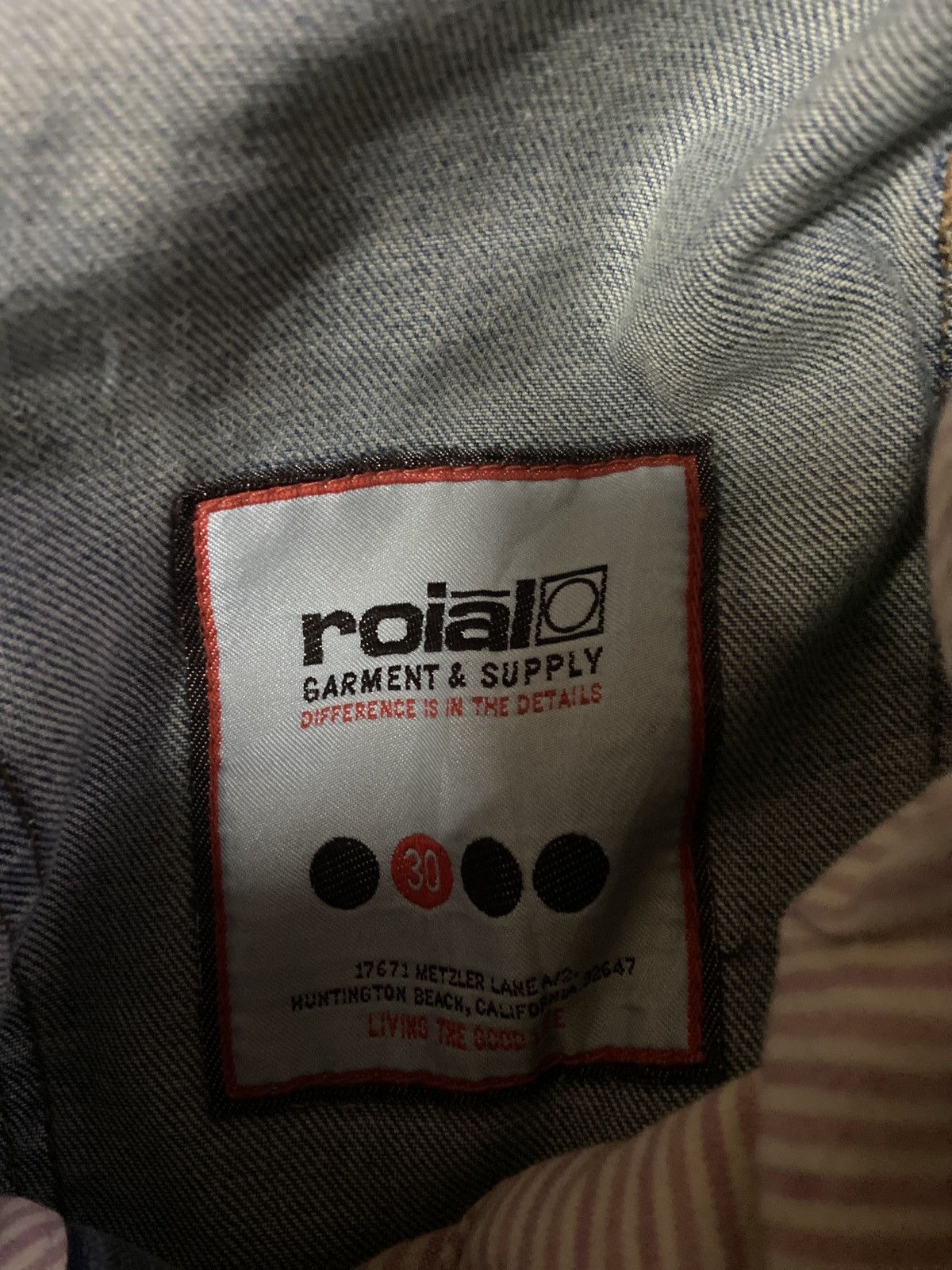 Japanese Brand Vintage Roial Jeans - 1997 California Denim, Sashiko Style Size US 32 / EU 48 - 11 Thumbnail