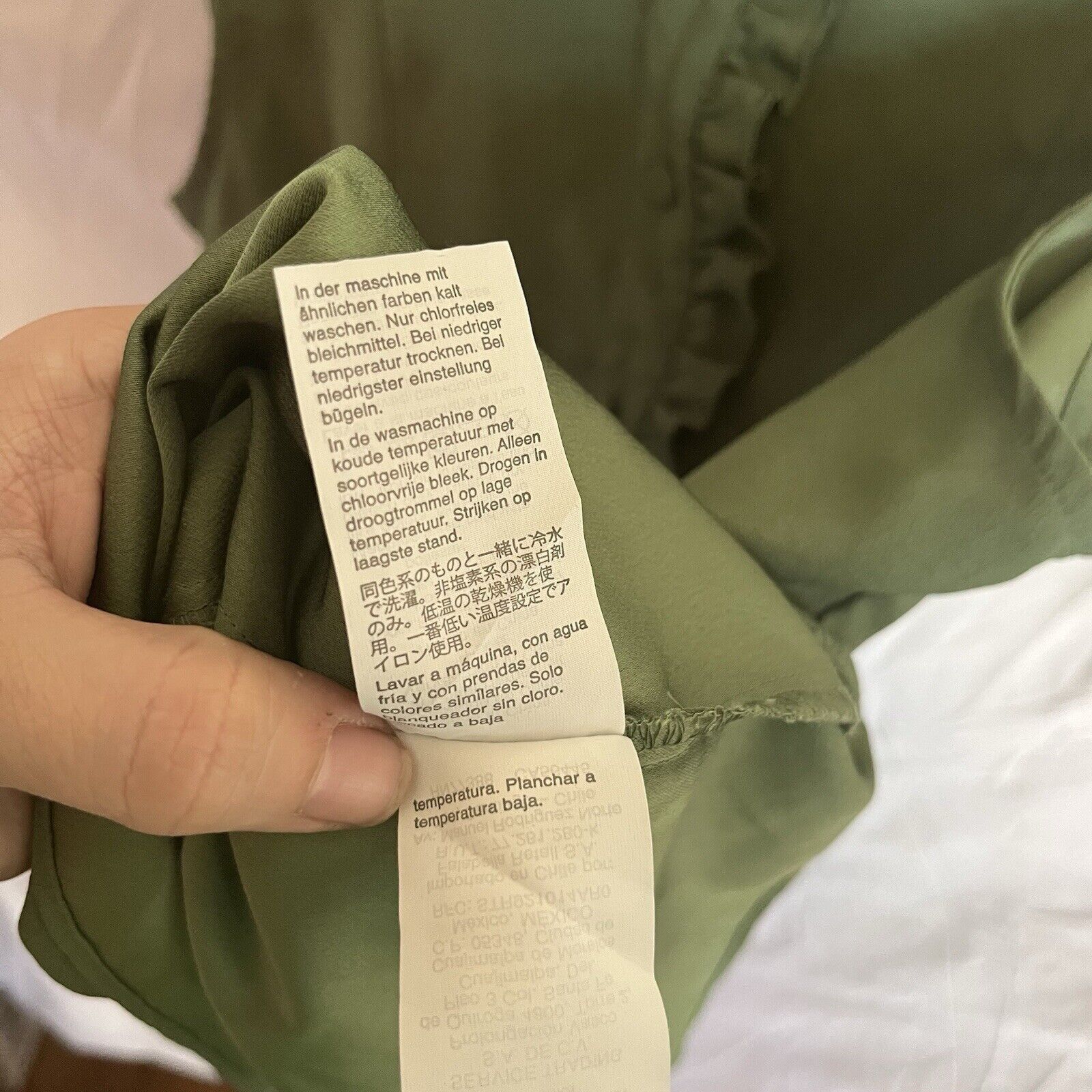 J.Crew 1/2 Button Ruffle-trim Sleeveless Ruffle Collar Blouse Size XS / US 0-2 / IT 36-38 - 5 Thumbnail