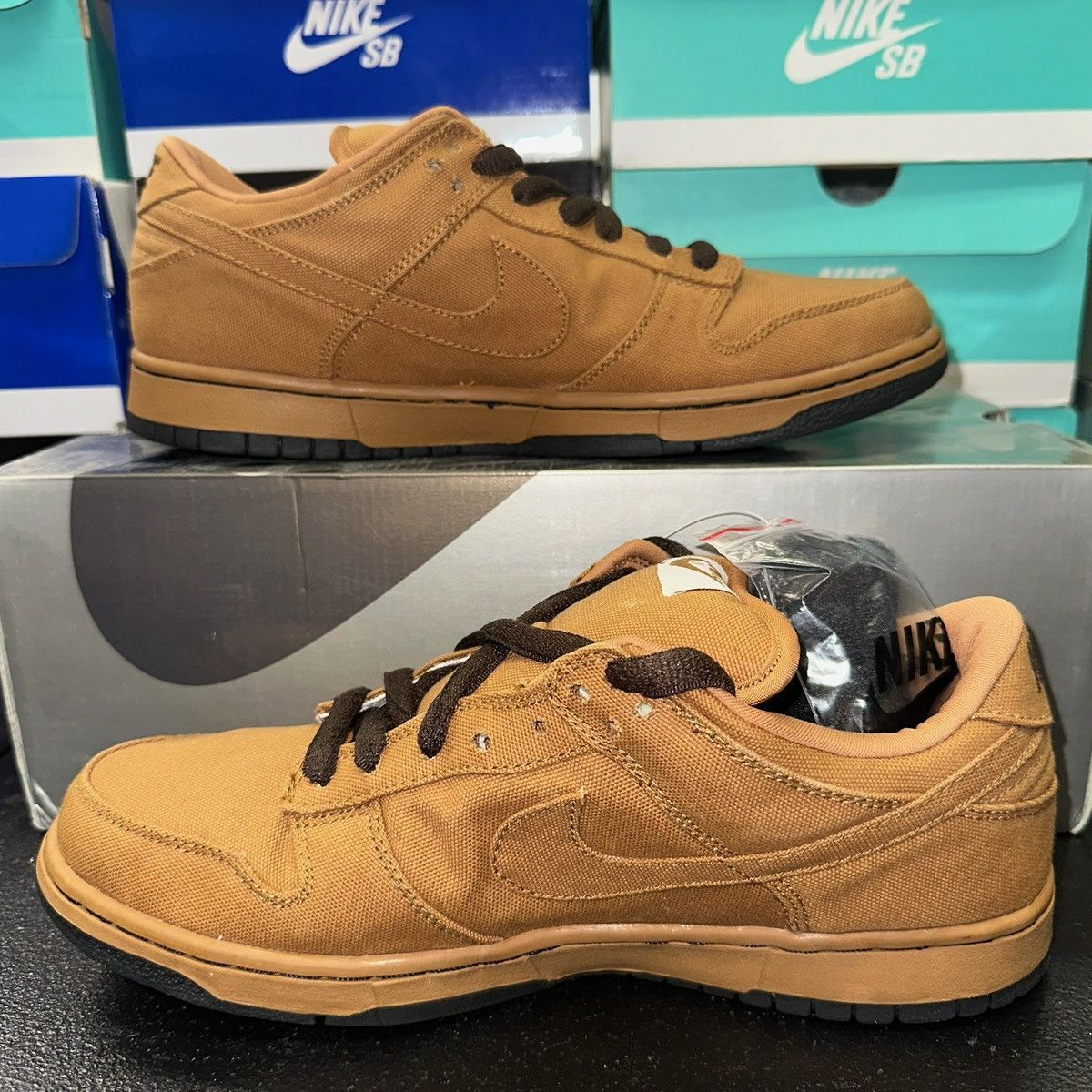Nike Size 10.5 - Nike Dunk Pro SB Low Carhartt - 304292-224 Size US 10.5 / EU 43-44 - 2 Thumbnail