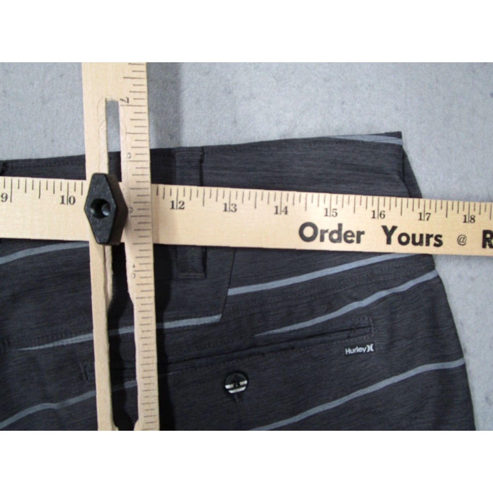 Hurley VINTAGE Hurley Nike Dri Fit Shorts Mens 30 Gray Hybrid 11" Beach Walk Stretch Golf Size US 30 / EU 46 - 7 Thumbnail