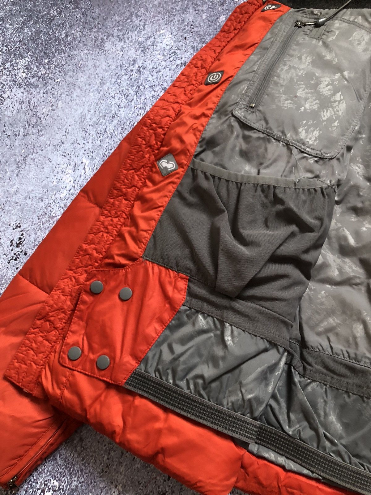 The North Face × Vintage Vintage The North Face 600 Assymmetrical Down Jacket Size L / US 10 / IT 46 - 13 Thumbnail