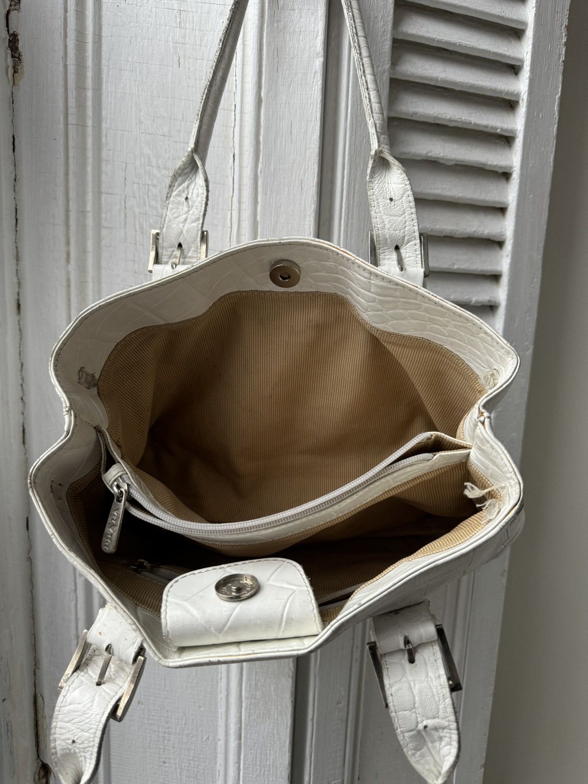 Vintage Prada leather Shoulder Bag (unverified authenticity) Size ONE SIZE - 3 Thumbnail