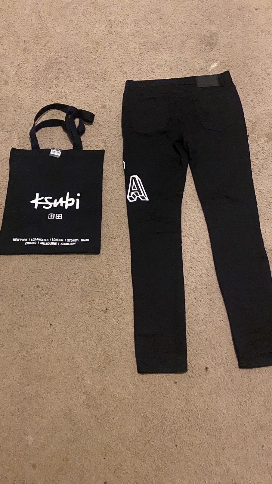 BRYANT SKINNY JEAN | Black COLLEGIATE