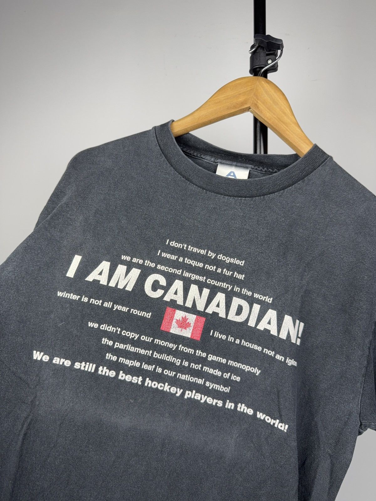 Vintage Faded 90s Funny “I Am Canadian” Vintage Humor Hockey T Shirt Size US M / EU 48-50 / 2 - 3 Thumbnail