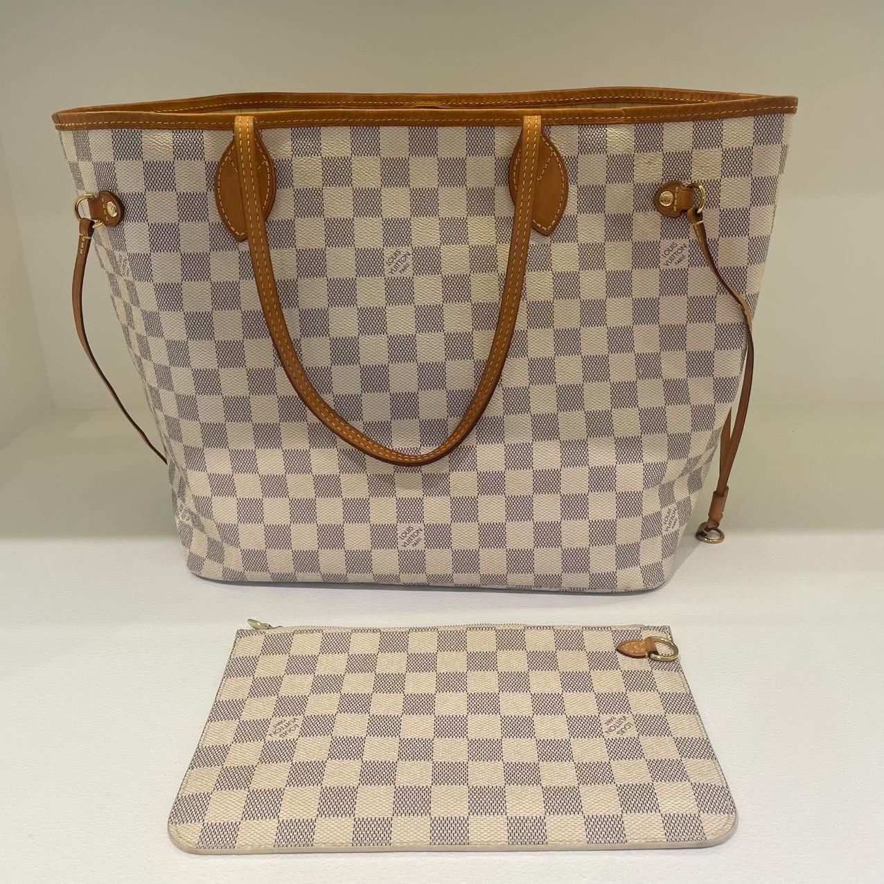 Louis Vuitton Pre-loved Bag Very good condition Size ONE SIZE - 1 Thumbnail