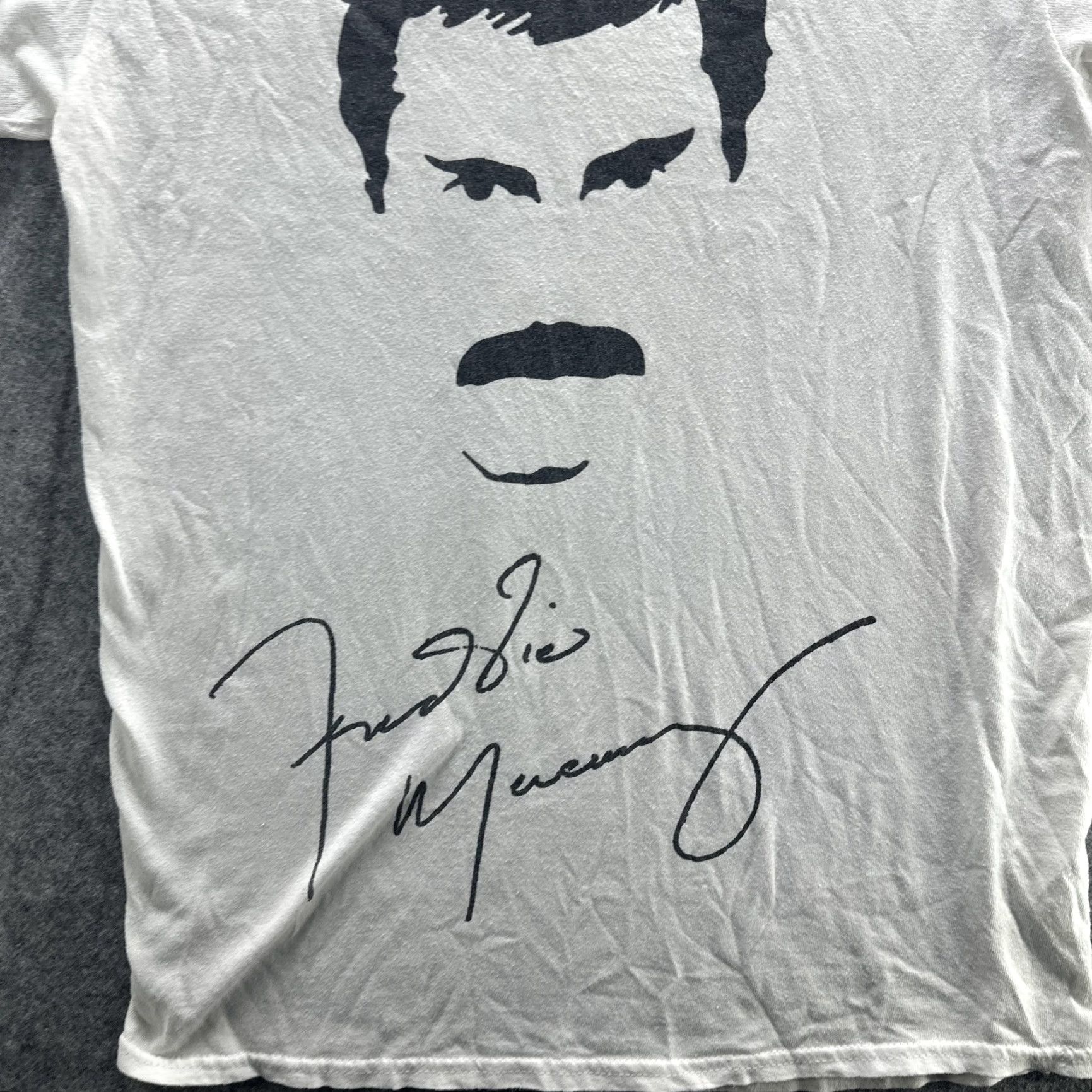 Other Freddie Mercury Shirt Mens Small White Graphic Signature Queen Rock Tee Size US S / EU 44-46 / 1 - 6 Thumbnail
