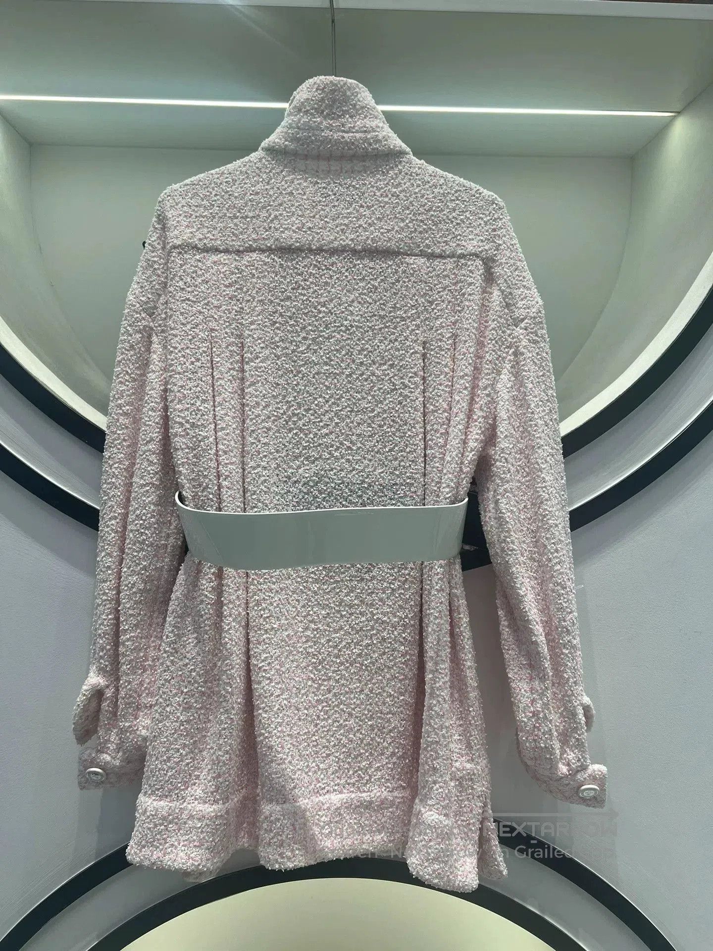 Chanel Chanel Pink Tweed Coat with Belt. Size US S / EU 44-46 / 1 - 2 Thumbnail