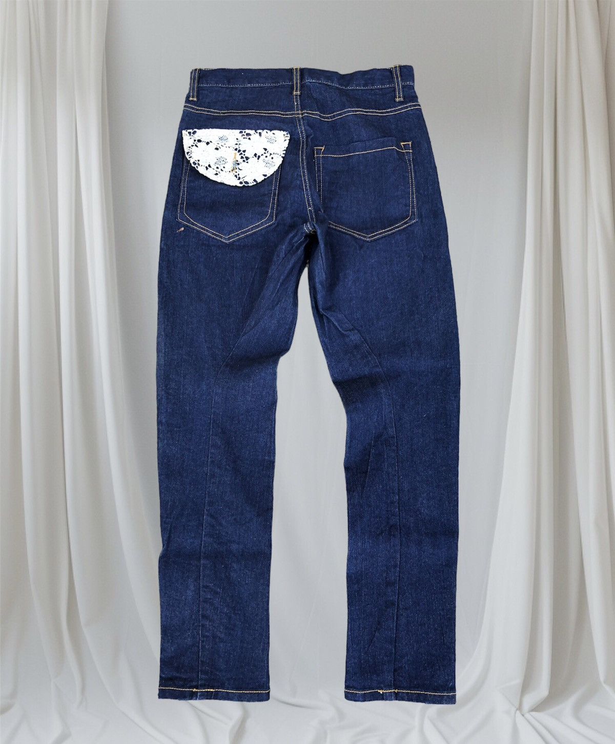 And it_ Rare Design Jeans