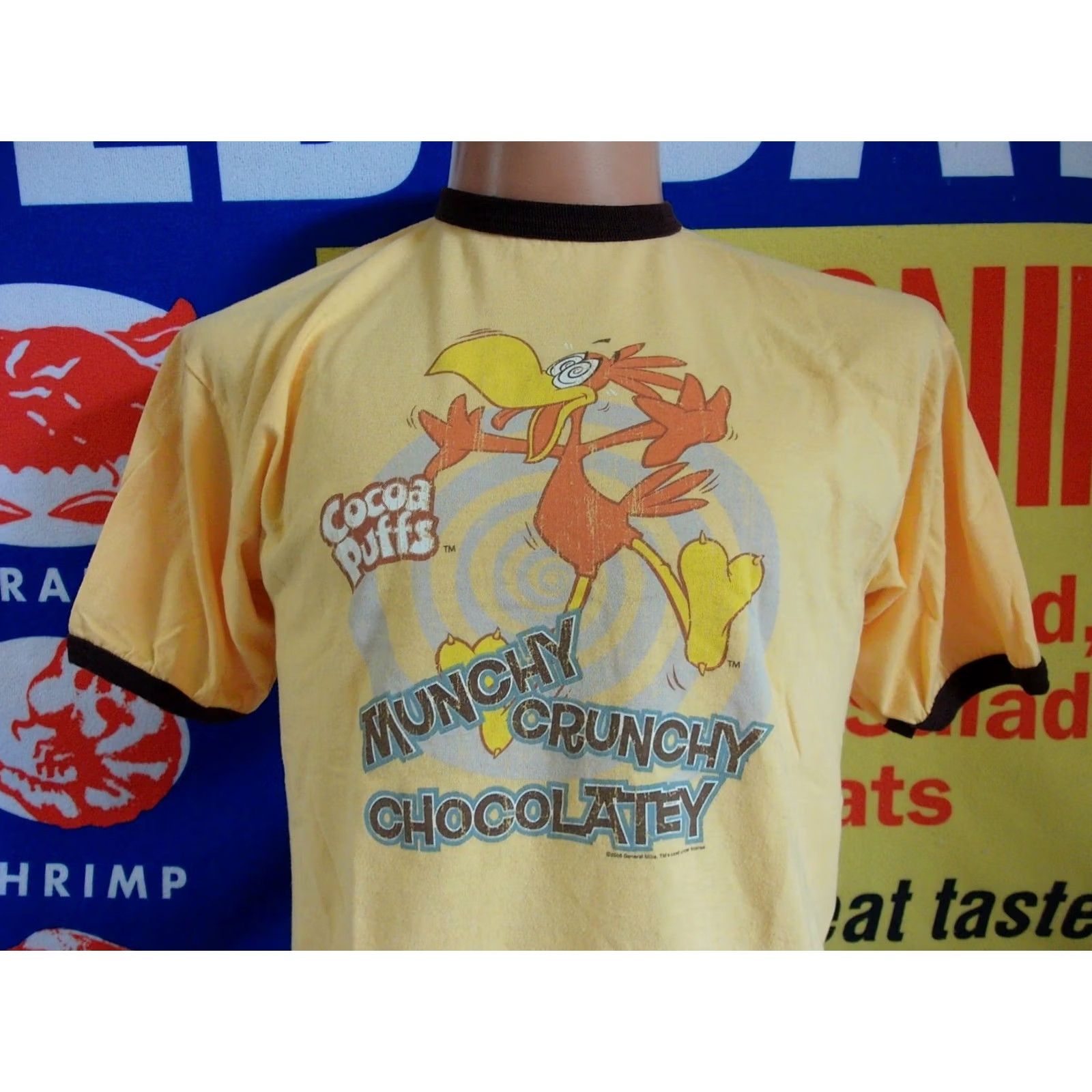 Vintage VINTAGE Cocoa Puffs TNT Trau & Loevner T-Shirt Men L Yellow Logo 2006 Cocoa Puffs Vintage T-Shirt Mens Large Size US L / EU 52-54 / 3 - 2 Thumbnail