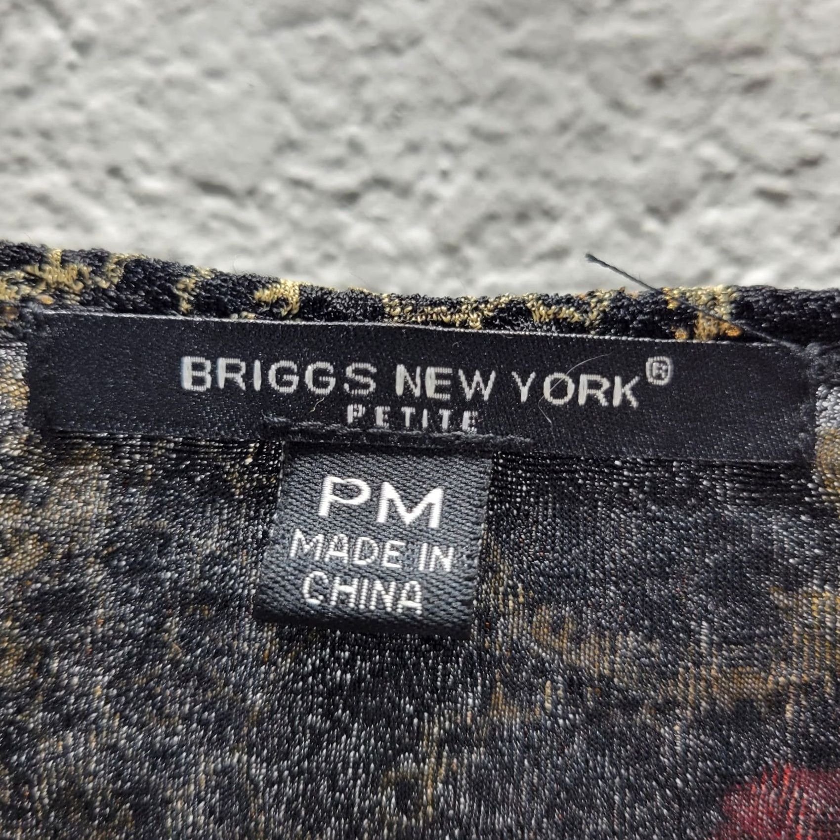 Vintage VINTAGE Briggs New York Black Red Beige Floral Textured Layered Top Blouse Shirt PM NWT Size M / US 6-8 / IT 42-44 - 3 Thumbnail