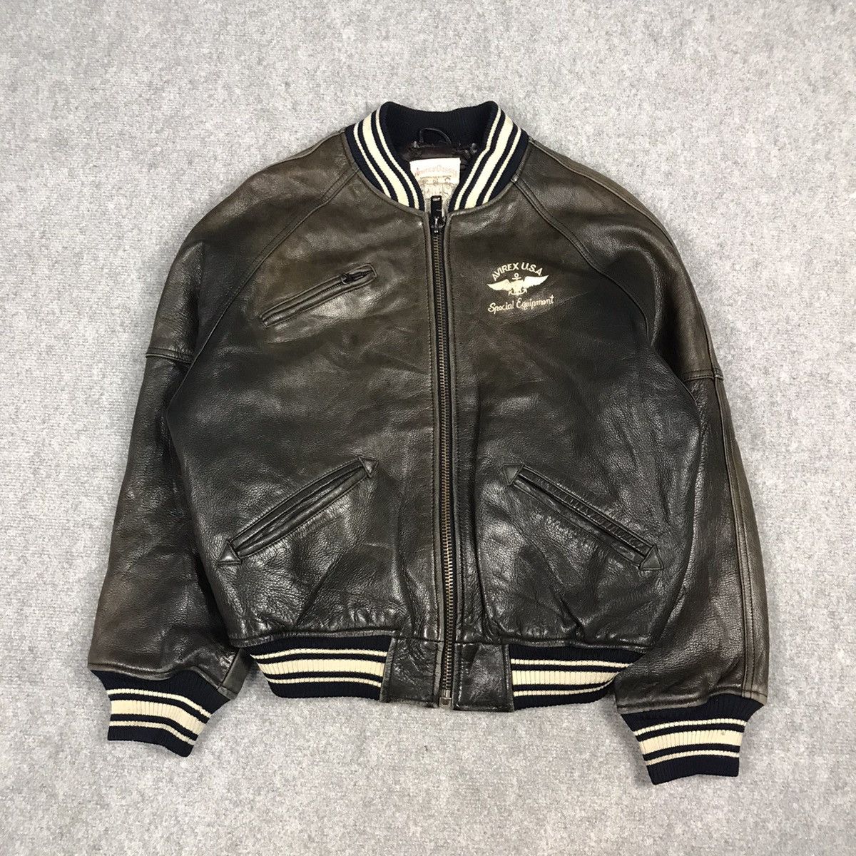 Avirex AVIREX BOMBER LEATHER JACKET BIG LOGO SUN FADED LEATHER Size US XS / EU 42 / 0 - 2 Thumbnail