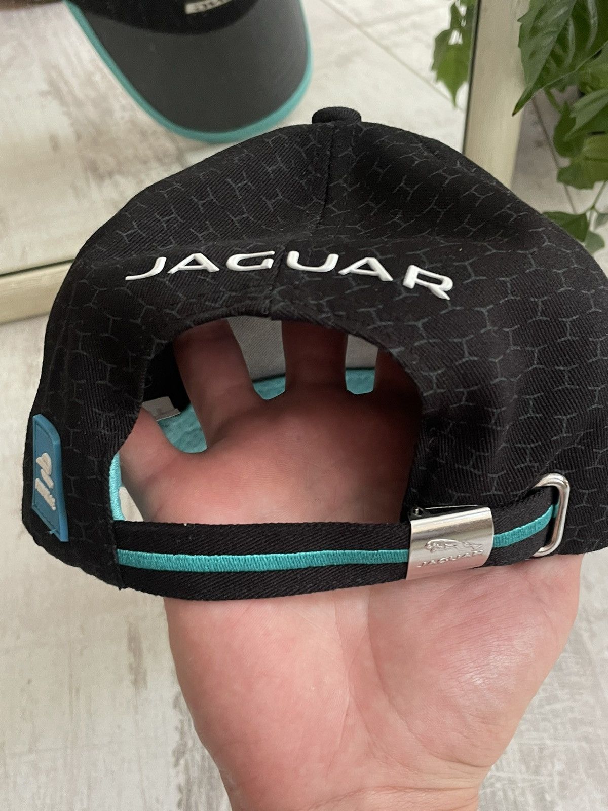 Other Jaguar Racing 2022 TCS Formula Team Cap Castrol Size ONE SIZE - 4 Thumbnail