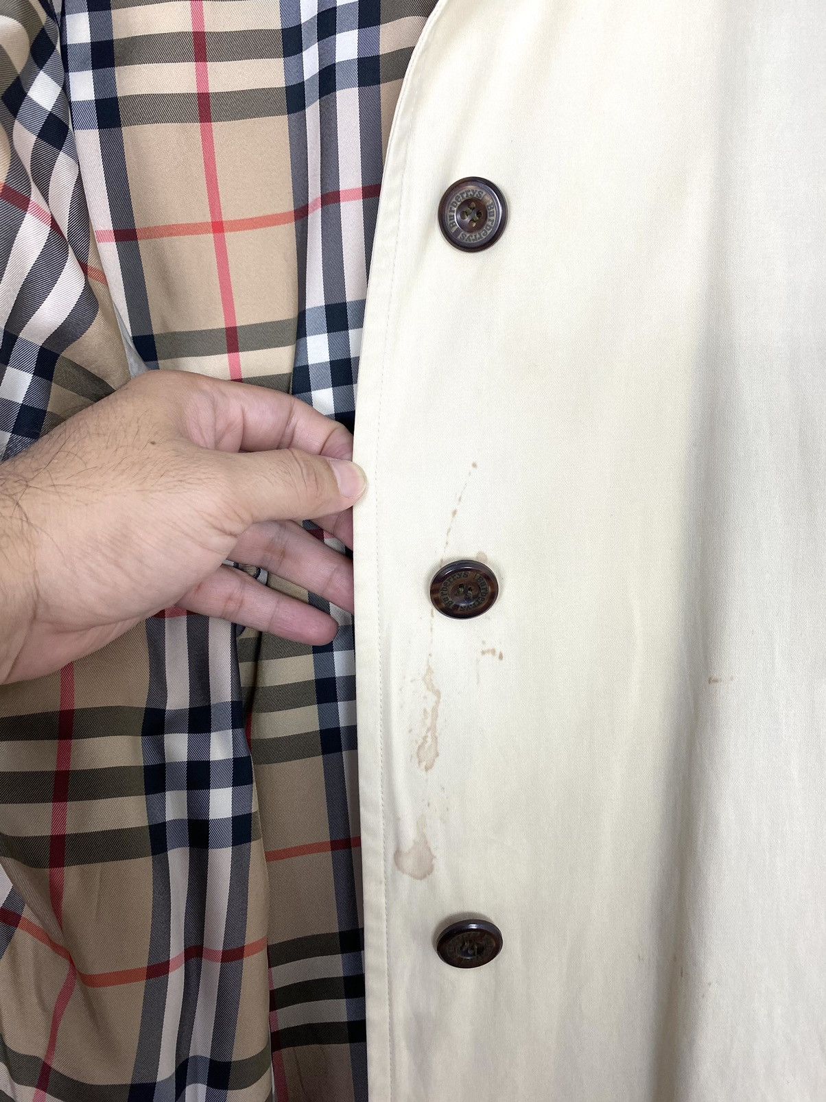 Burberry Rare‼️ Vtg Burberry’s Novacheck Trench Coat Made in Japan Size L / US 10 / IT 46 - 8 Thumbnail