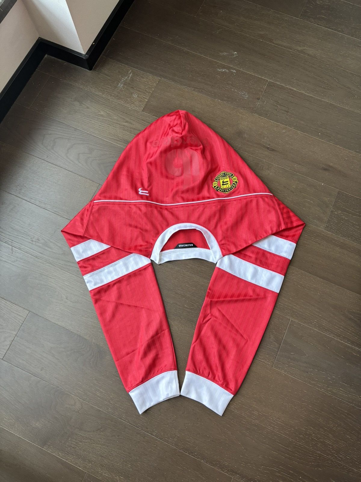 【BALENCIAGA】SS22 Soccer Hood Scarf Hats Balenciaga Balenciaga SS22 Soccer Hood Scarf Hat Black Sz.XS